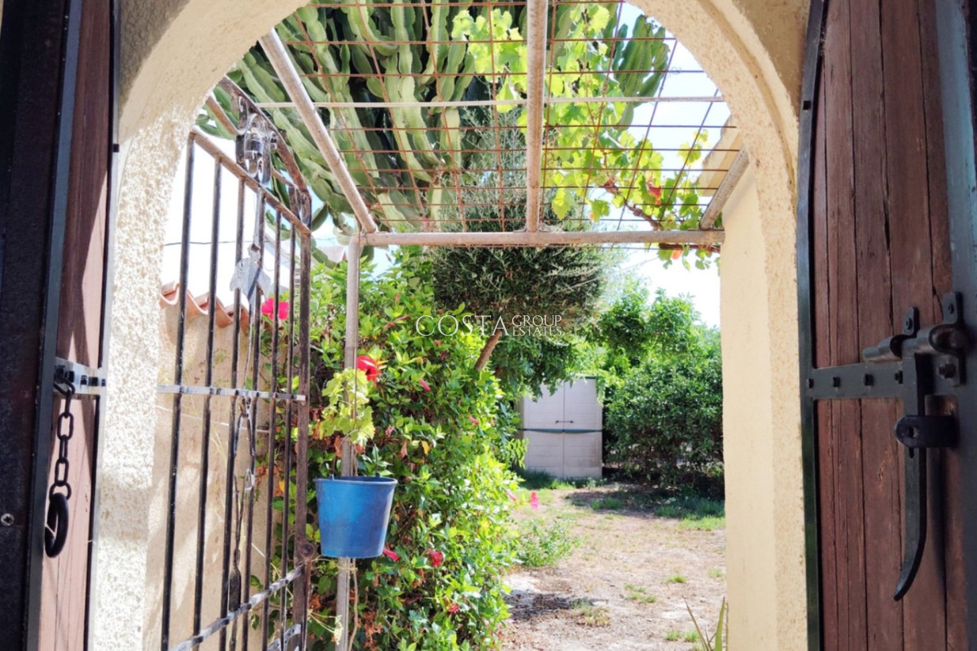 Resale - Villa -
Benissa - Benissa Centro