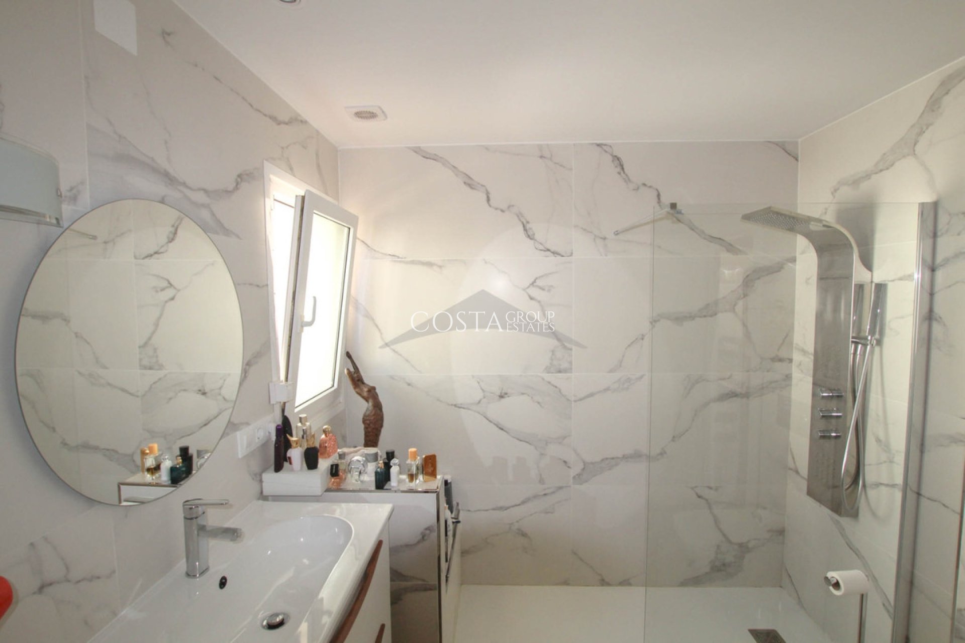 Resale - Villa -
Benissa - Benissa Centro