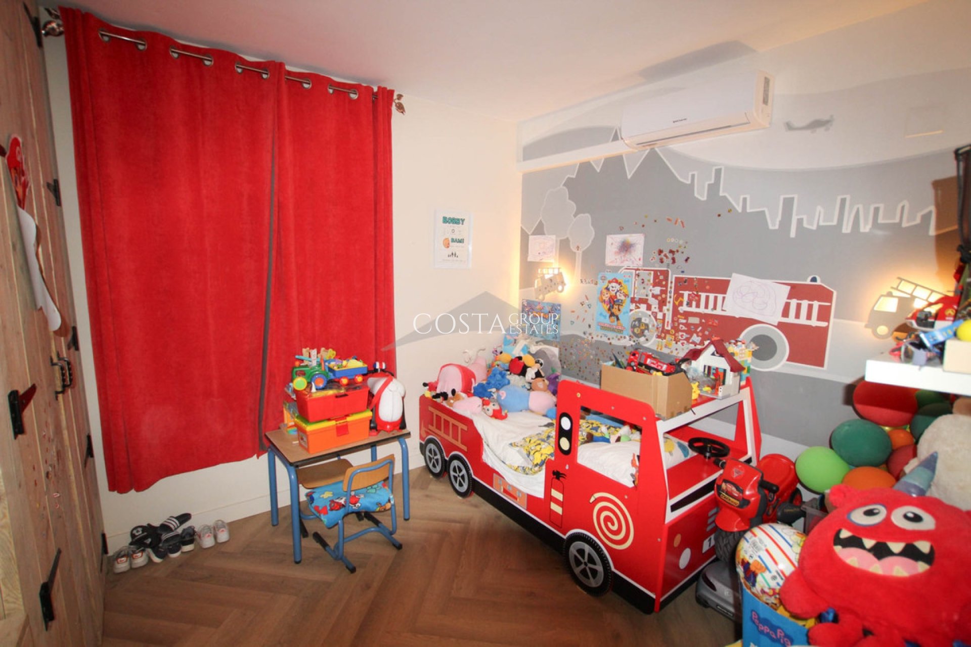 Resale - Villa -
Benissa - Benissa Centro