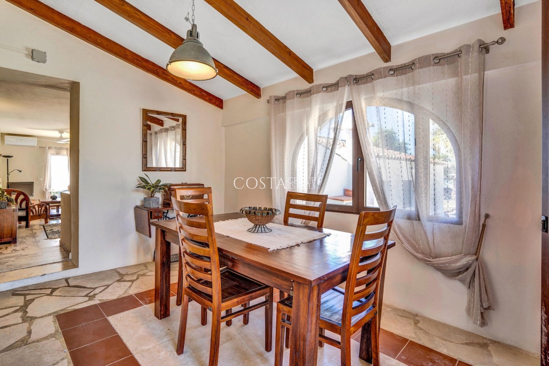 Resale - Villa -
Benissa - Benissa Centro