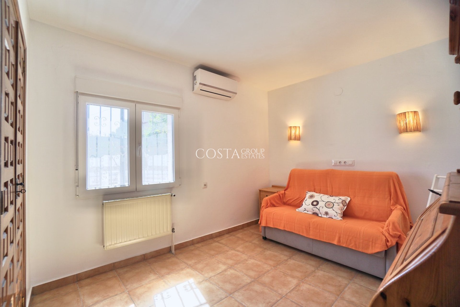 Resale - Villa -
Benissa - Benissa Centro