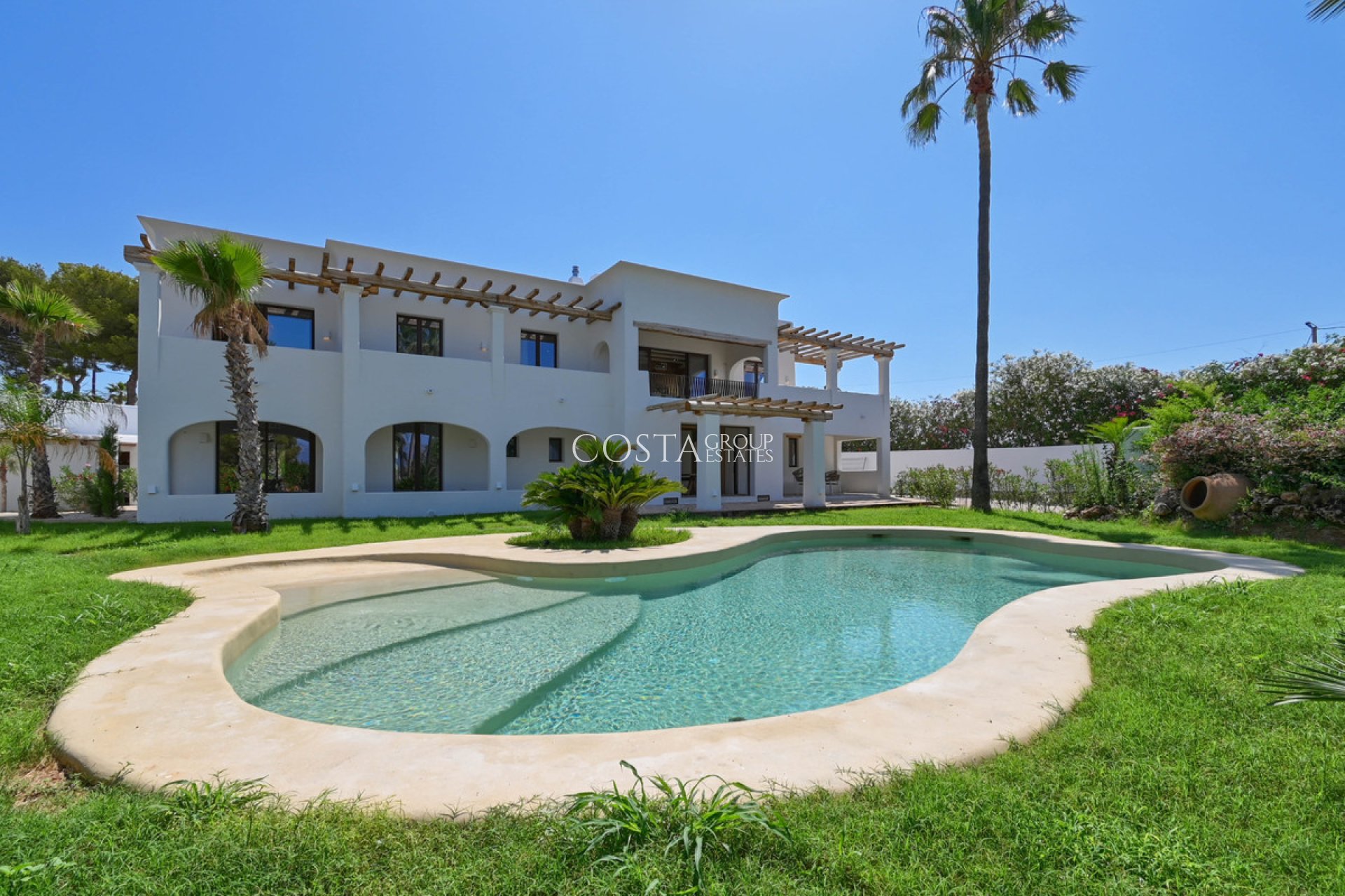 Resale - Villa -
Benissa - Benissa Centro