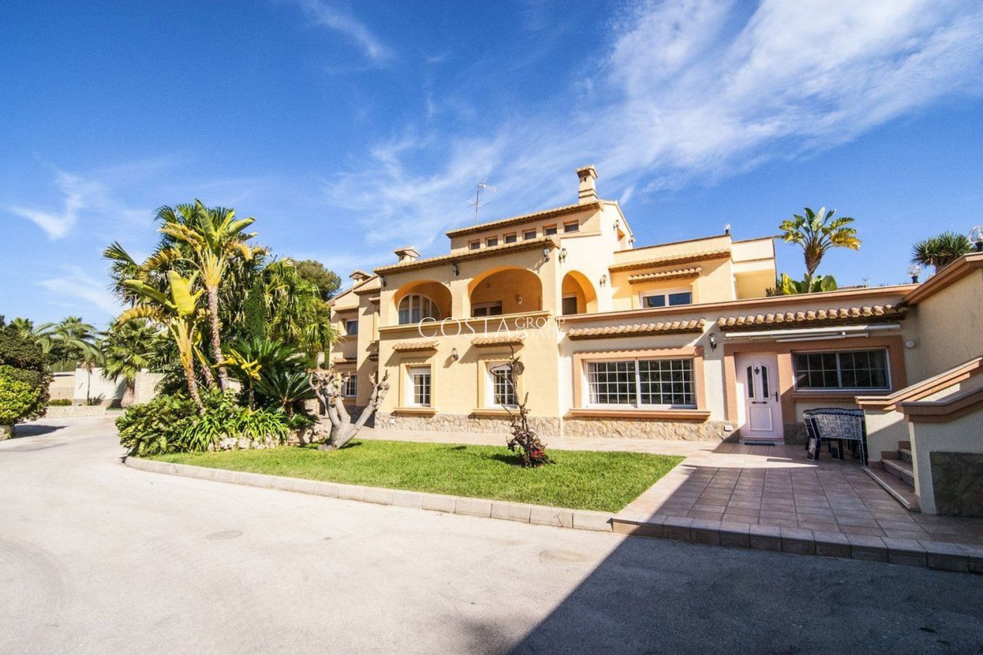 Resale - Villa -
Benissa - Benissa Centro