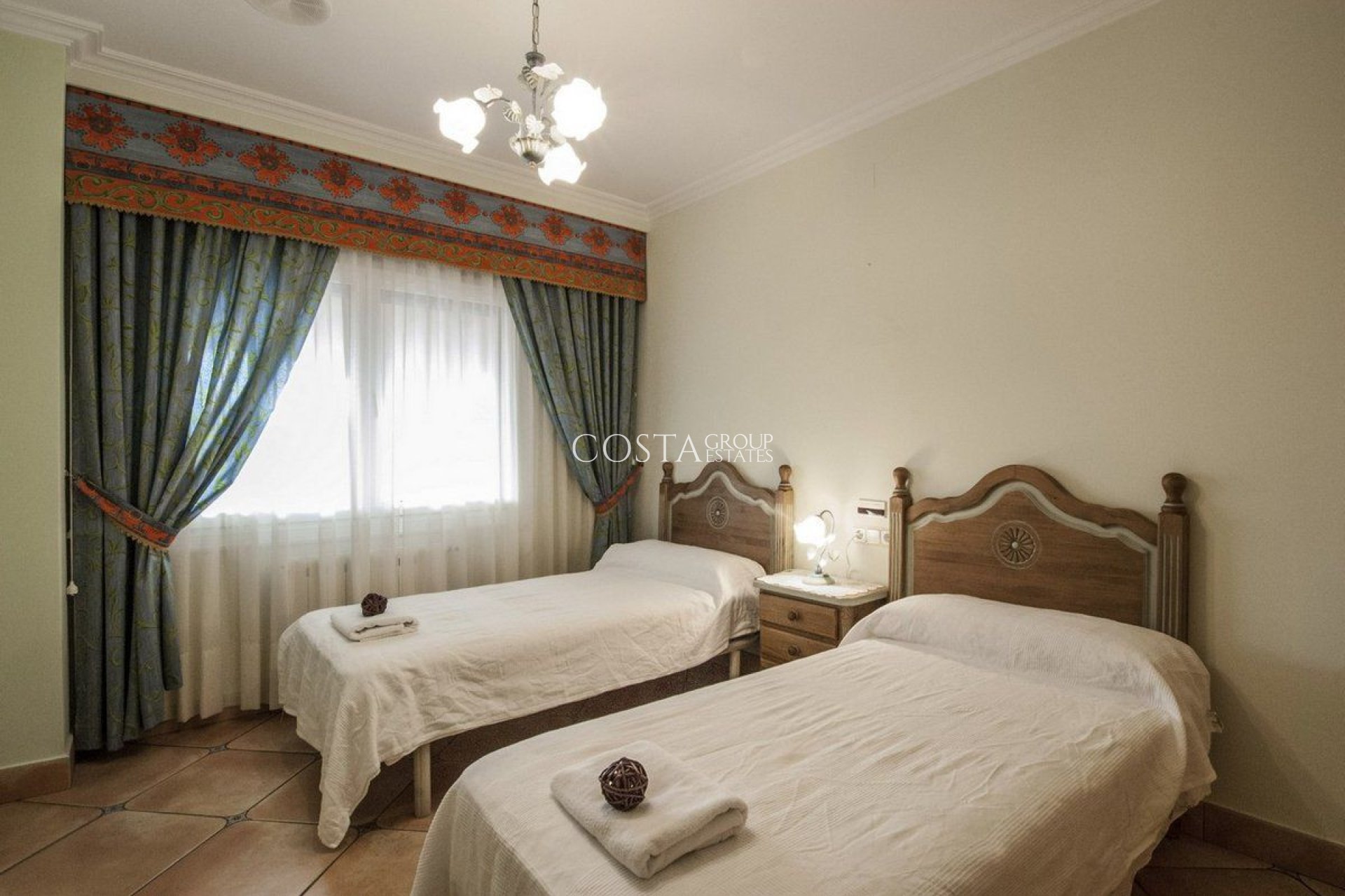 Resale - Villa -
Benissa - Benissa Centro