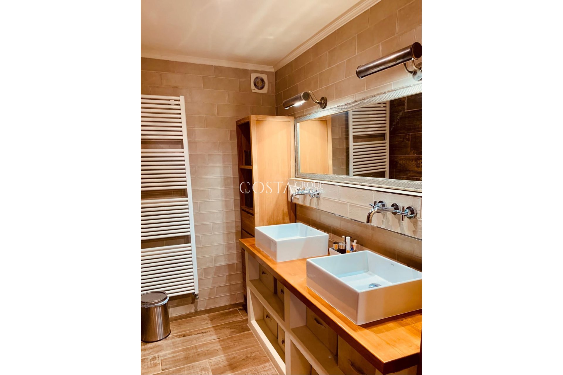 Resale - Villa -
Benissa - Benissa Centro