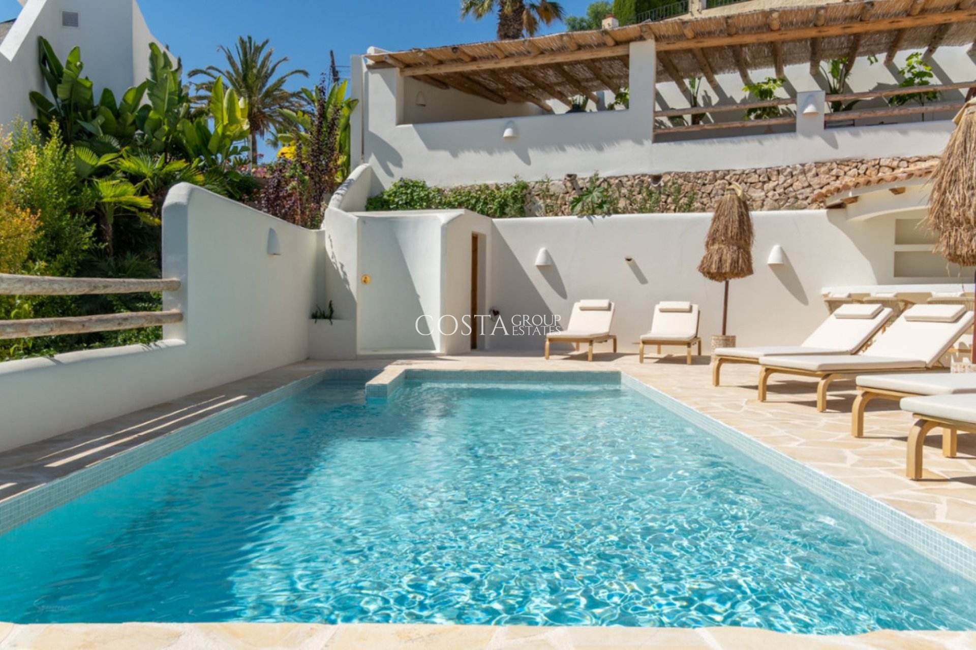 Resale - Villa -
Benissa - Benissa Centro