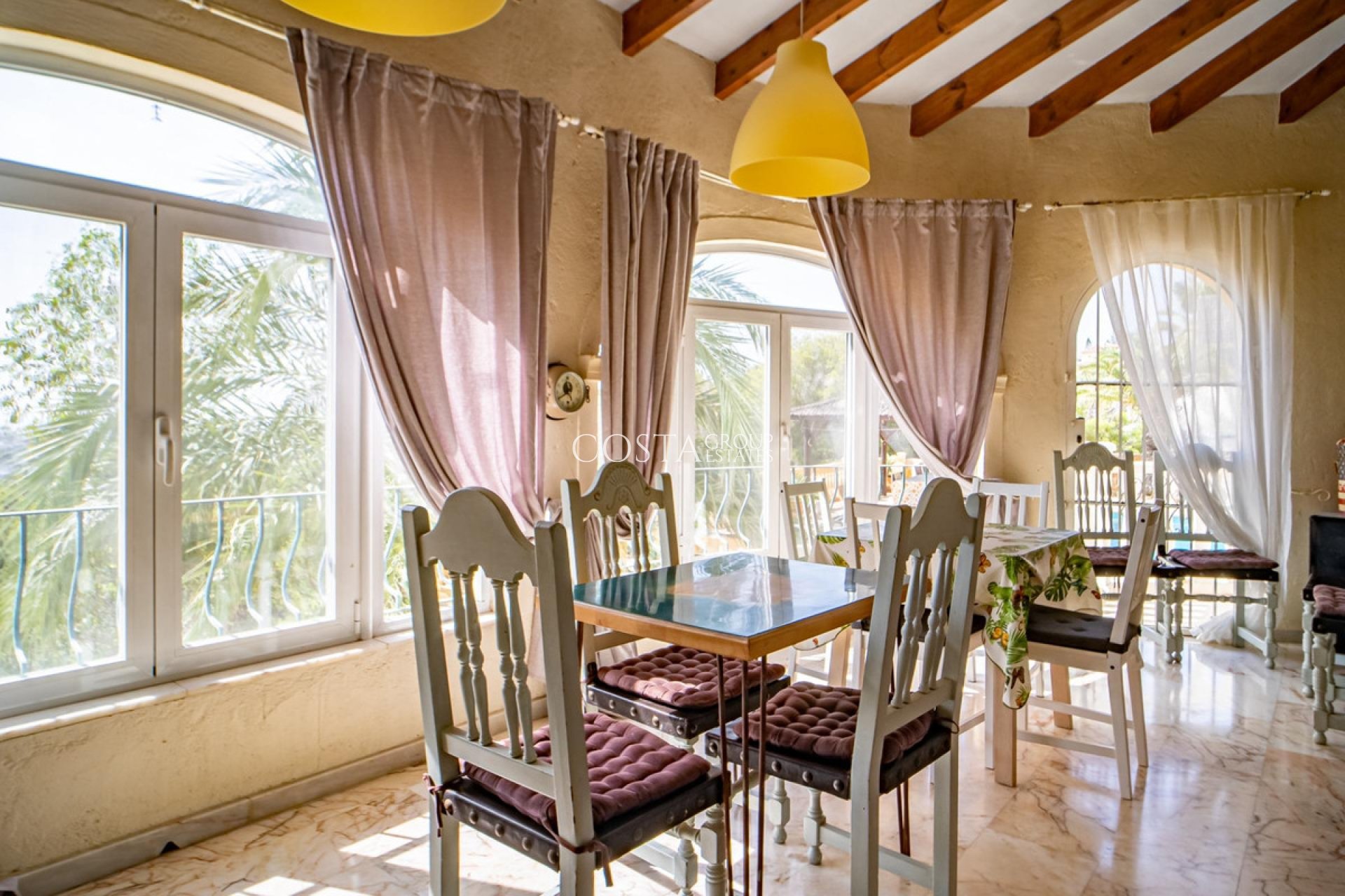 Resale - Villa -
Benissa - Benissa Centro