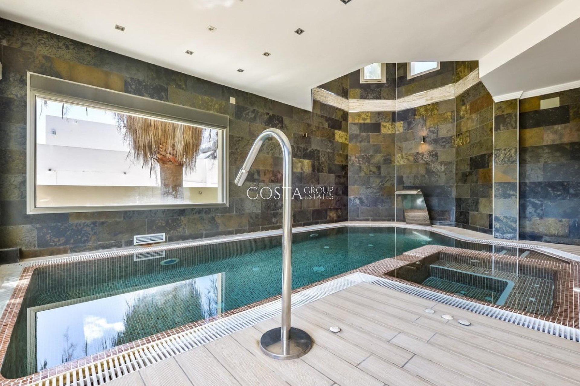 Resale - Villa -
Benissa - Benissa Centro