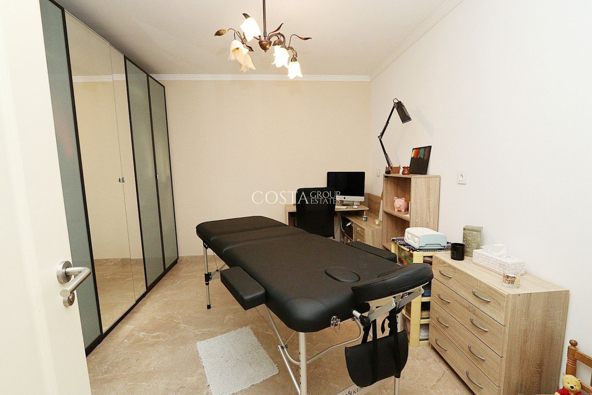 Resale - Villa -
Benissa - Lleus