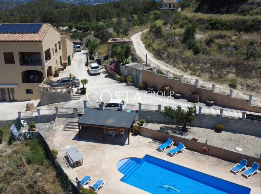 Resale - Villa -
Benissa - Lleus