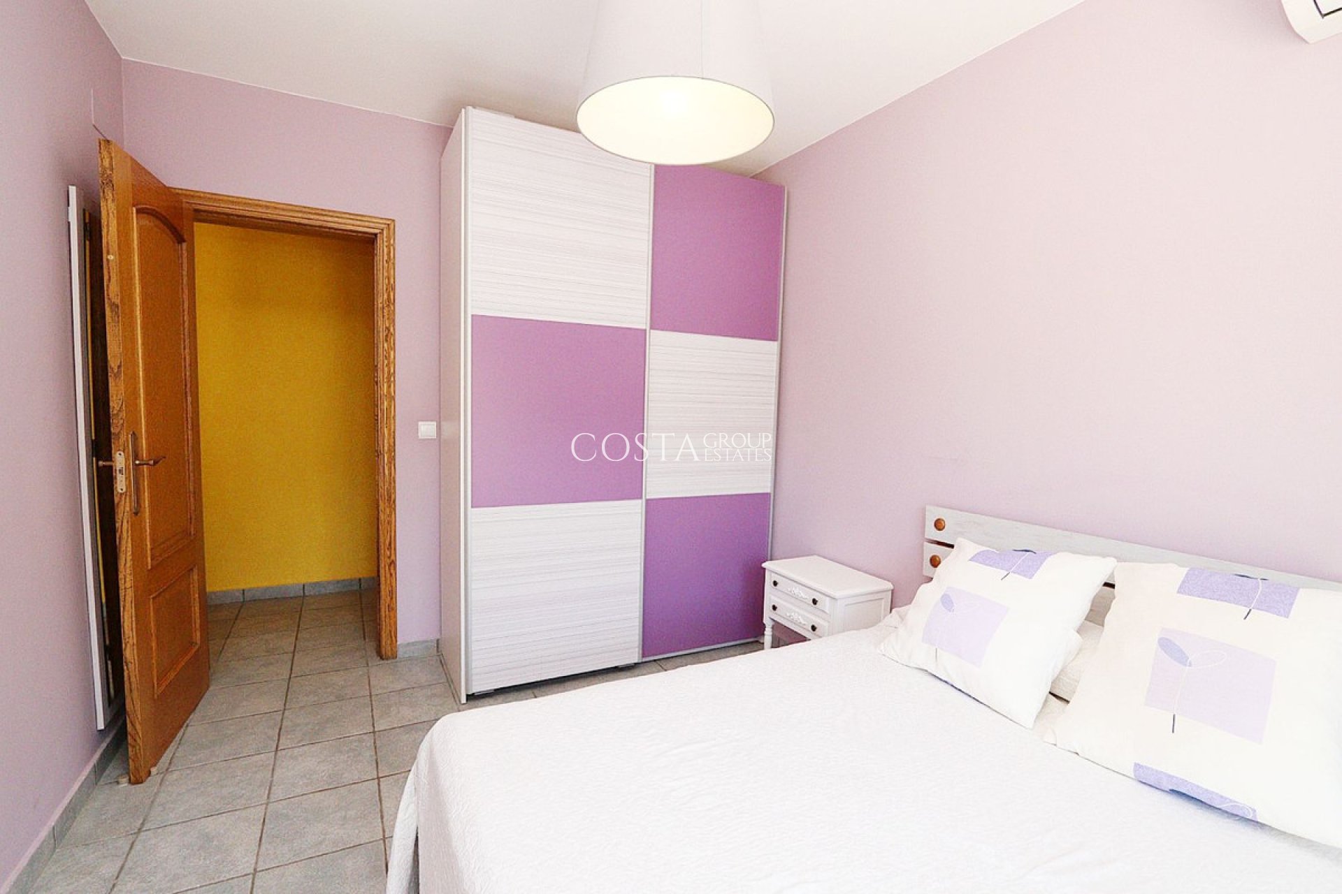 Resale - Villa -
Benissa - Lleus