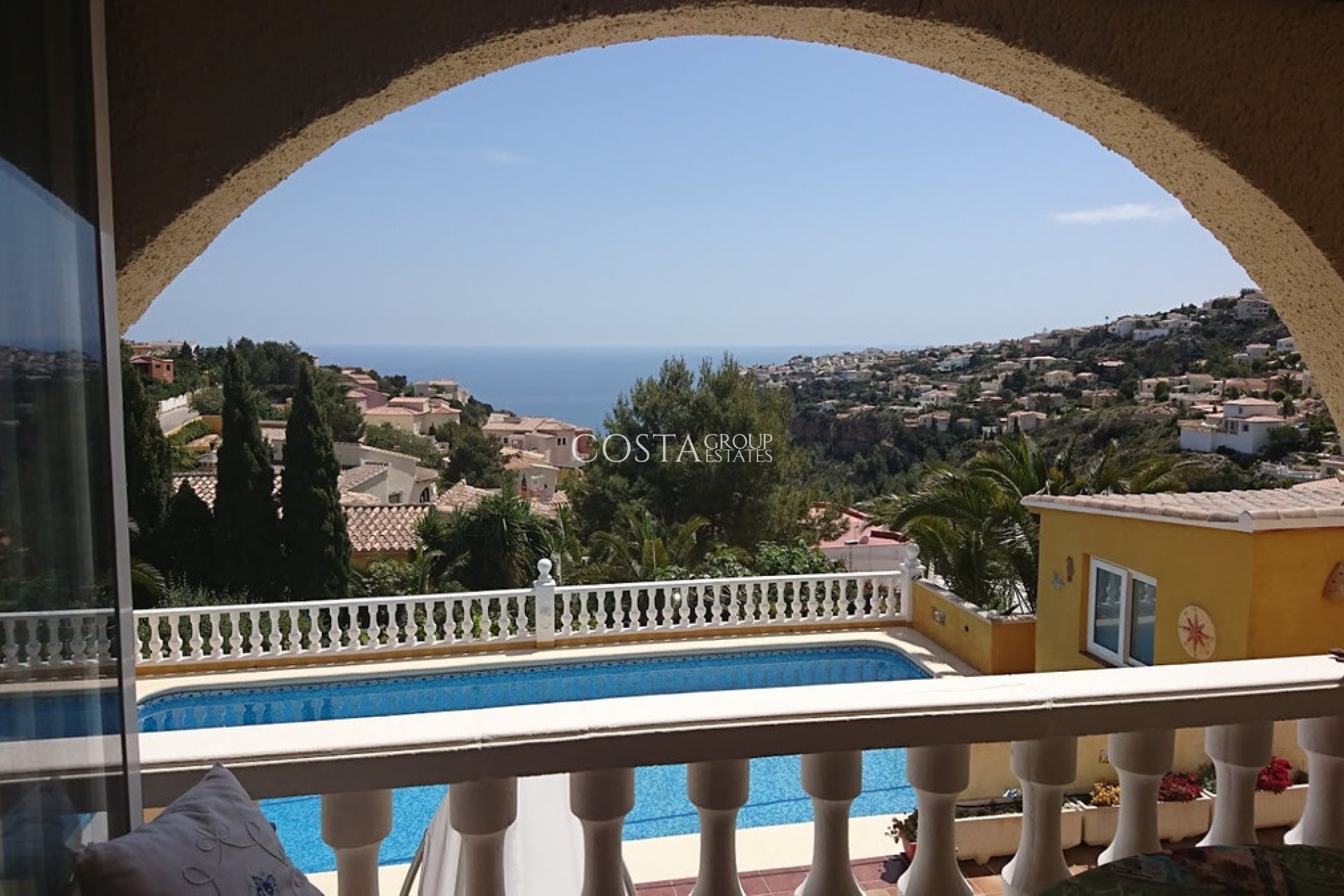 Resale - Villa -
Benitachell - Benitachell Centro