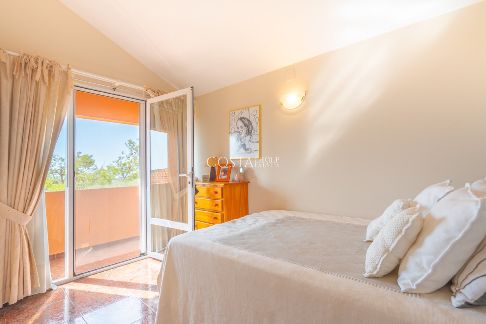 Resale - Villa -
Benitachell - Benitachell Centro