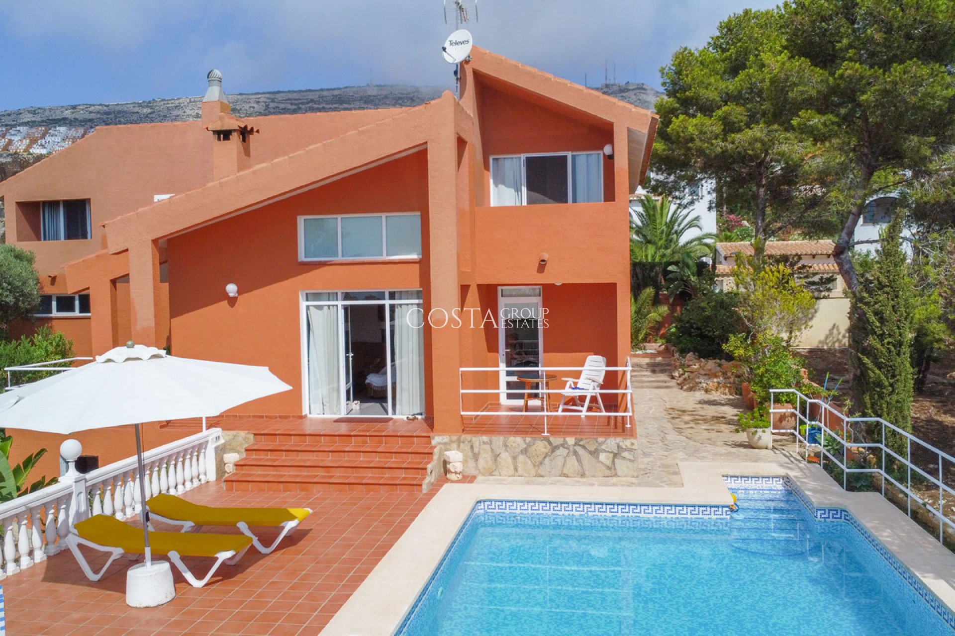 Resale - Villa -
Benitachell - Benitachell Centro