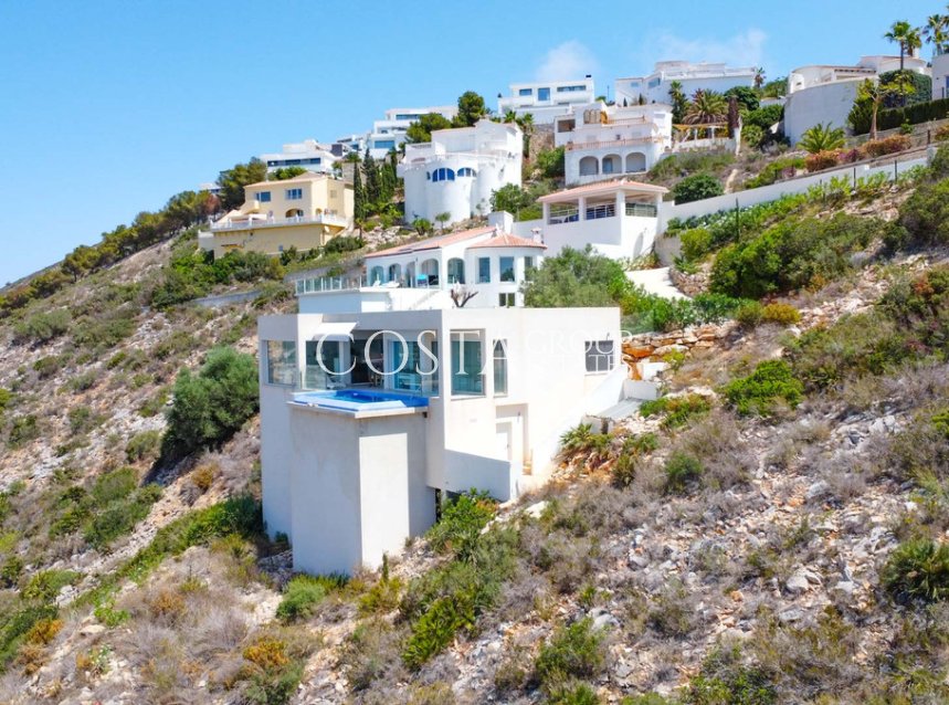 Resale - Villa -
Benitachell - Benitachell Centro