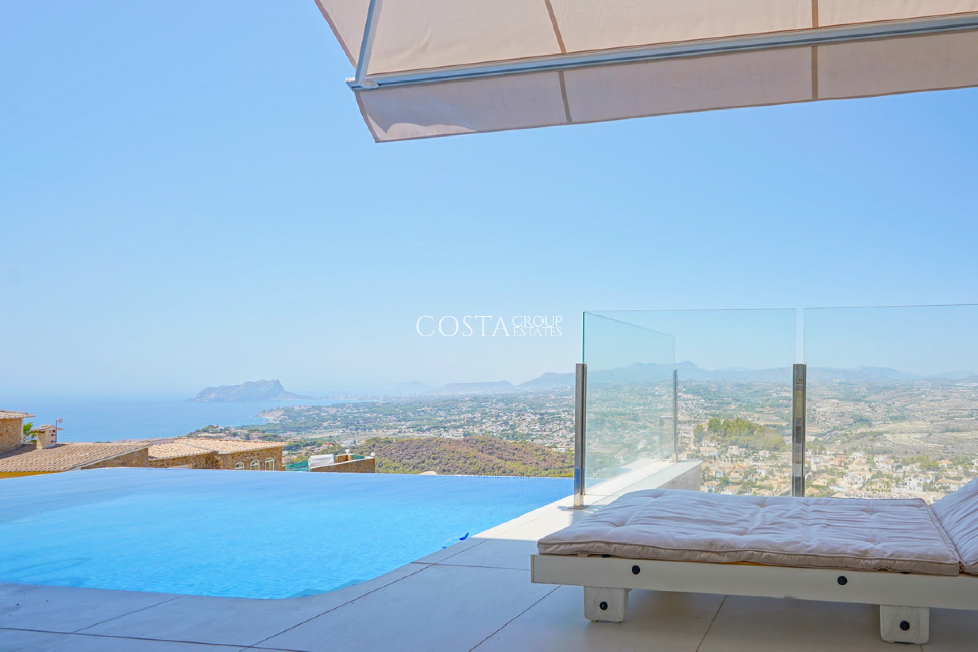 Resale - Villa -
Benitachell - Benitachell Centro