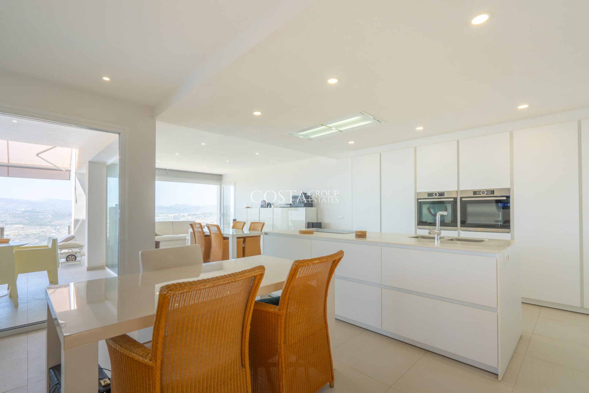 Resale - Villa -
Benitachell - Benitachell Centro