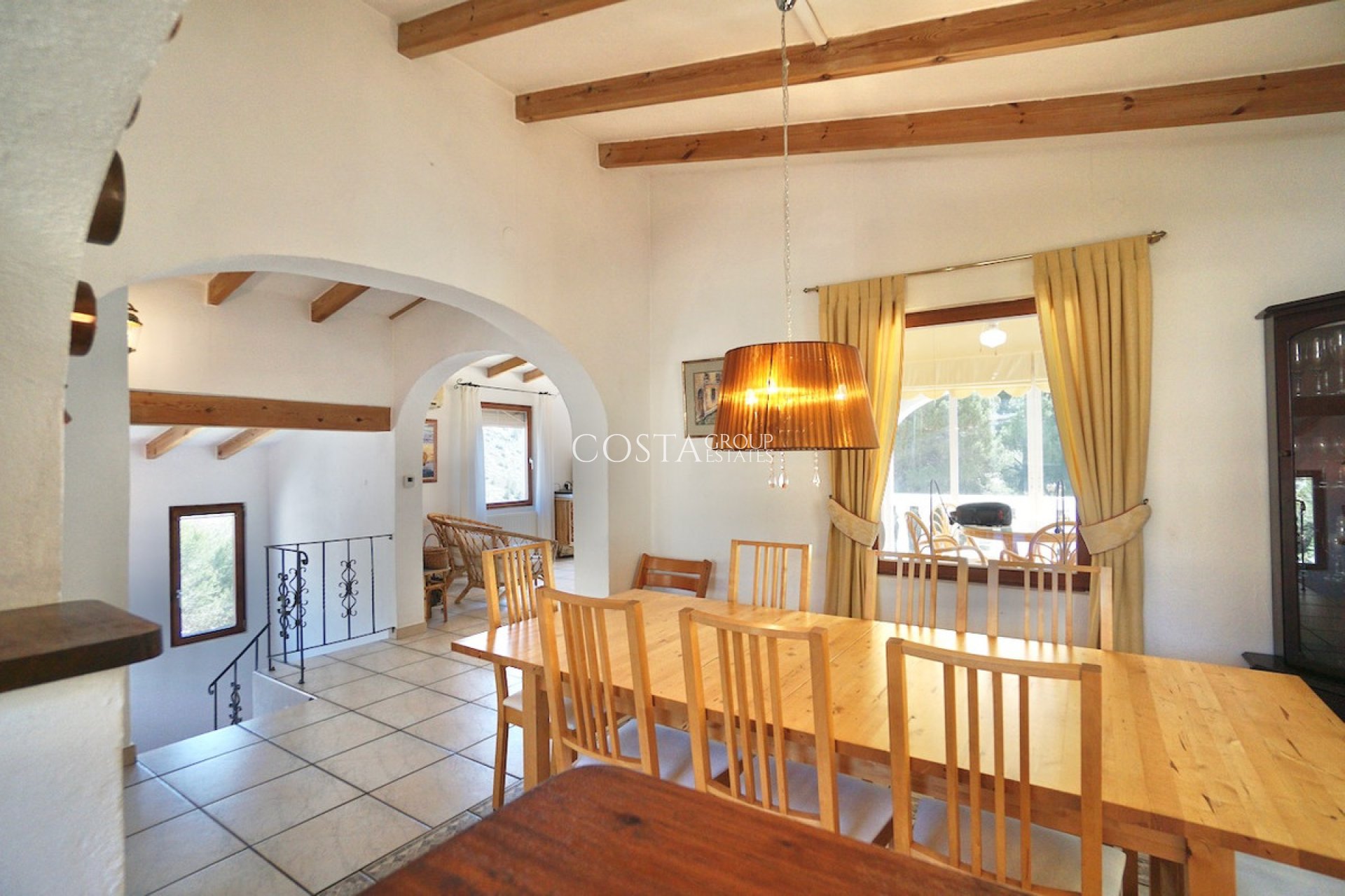 Resale - Villa -
Benitachell - Benitachell Centro