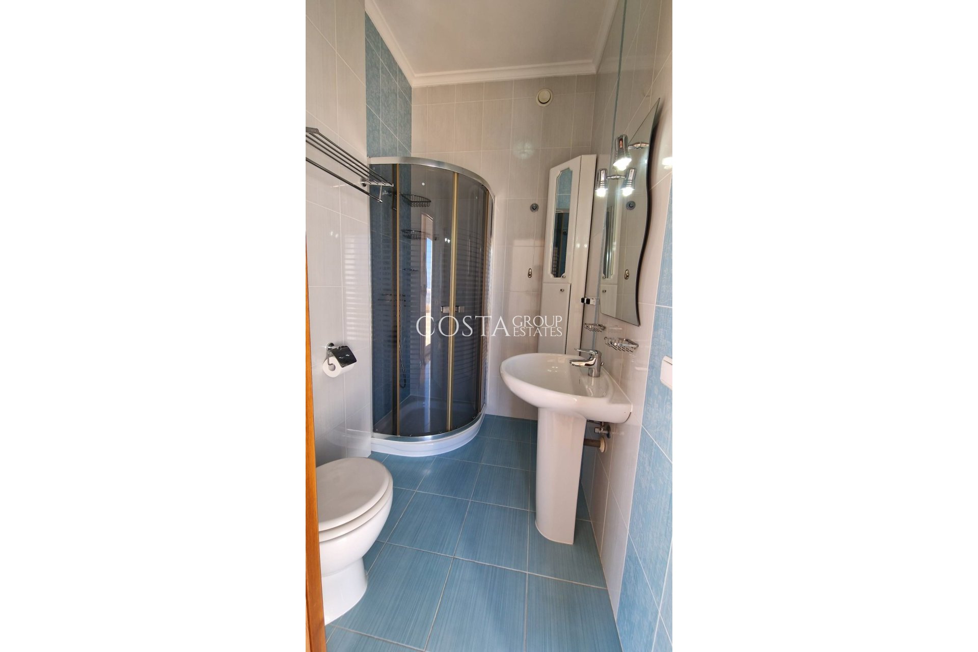 Resale - Villa -
Benitachell - Benitachell Centro