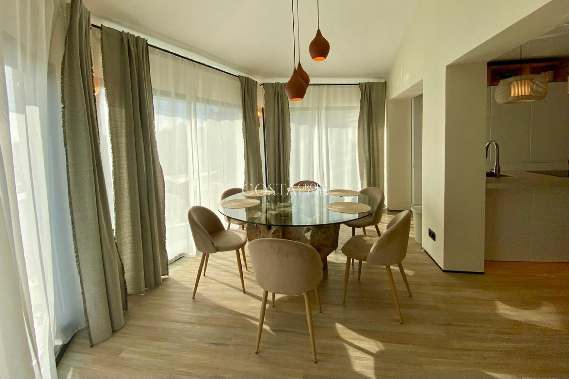 Resale - Villa -
Benitachell - Cumbre Del Sol