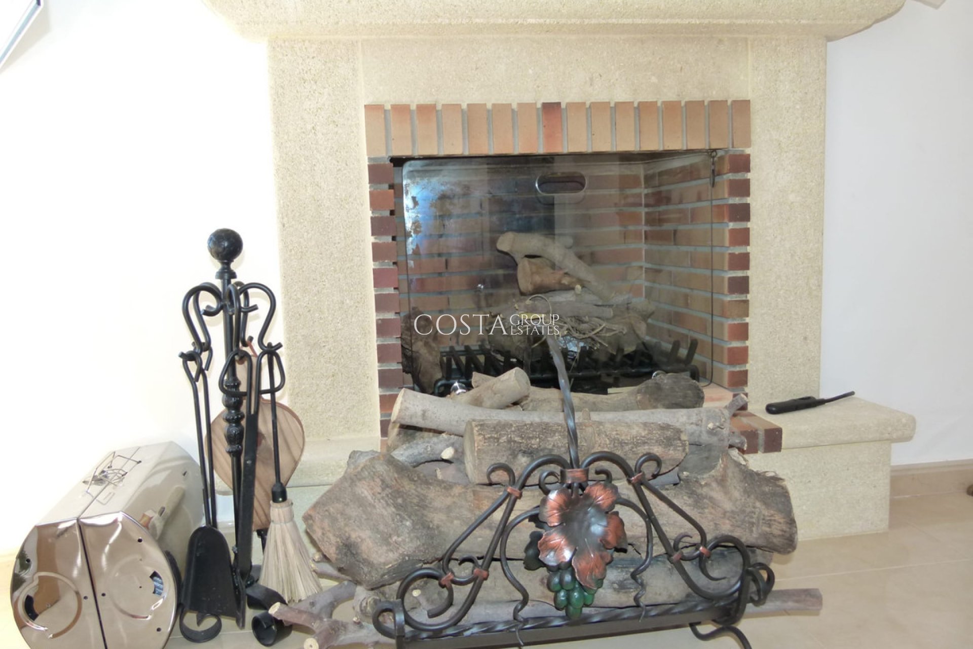 Resale - Villa -
Benitachell - Cumbre Del Sol