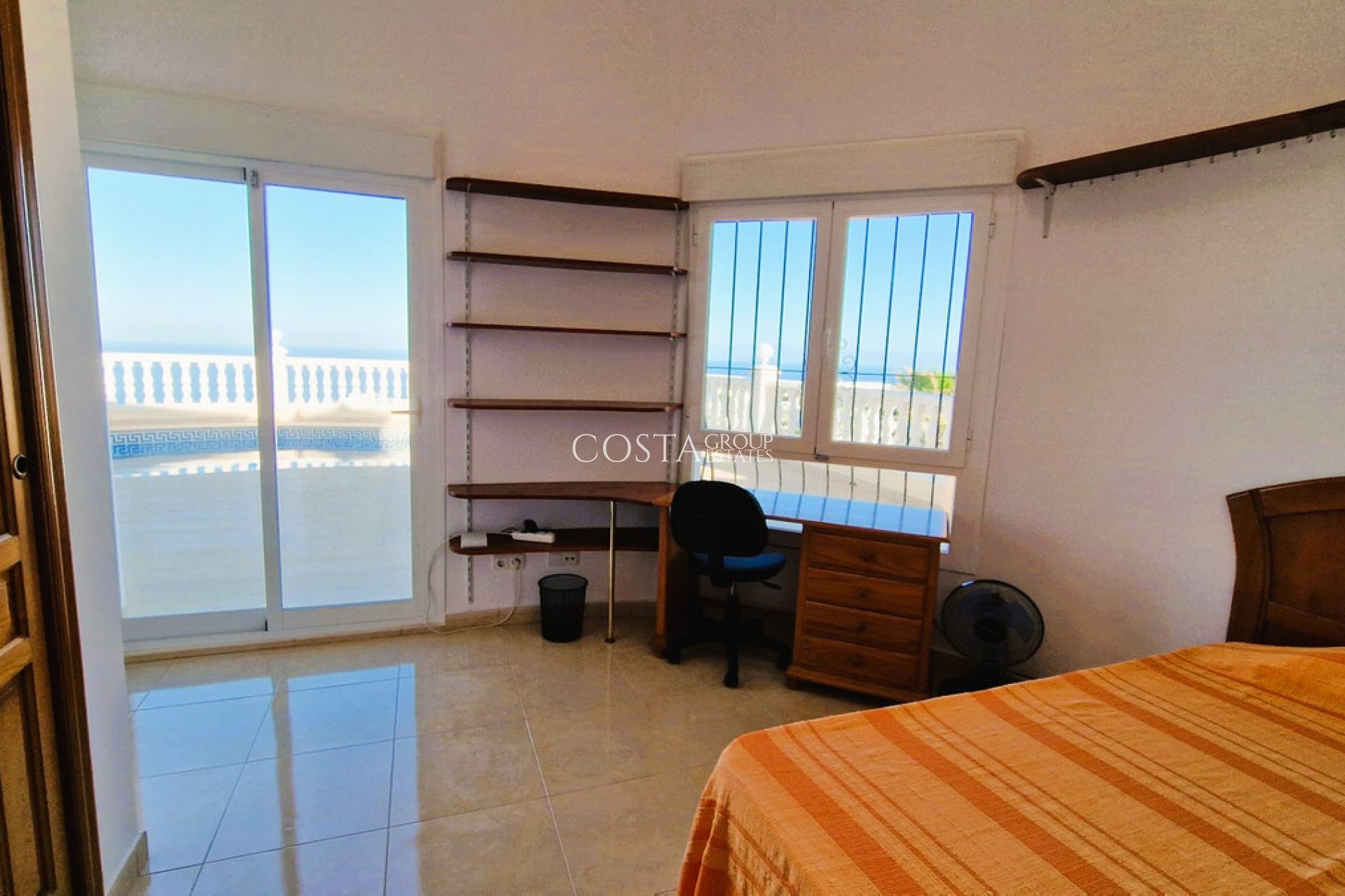 Resale - Villa -
Benitachell - Cumbre Del Sol