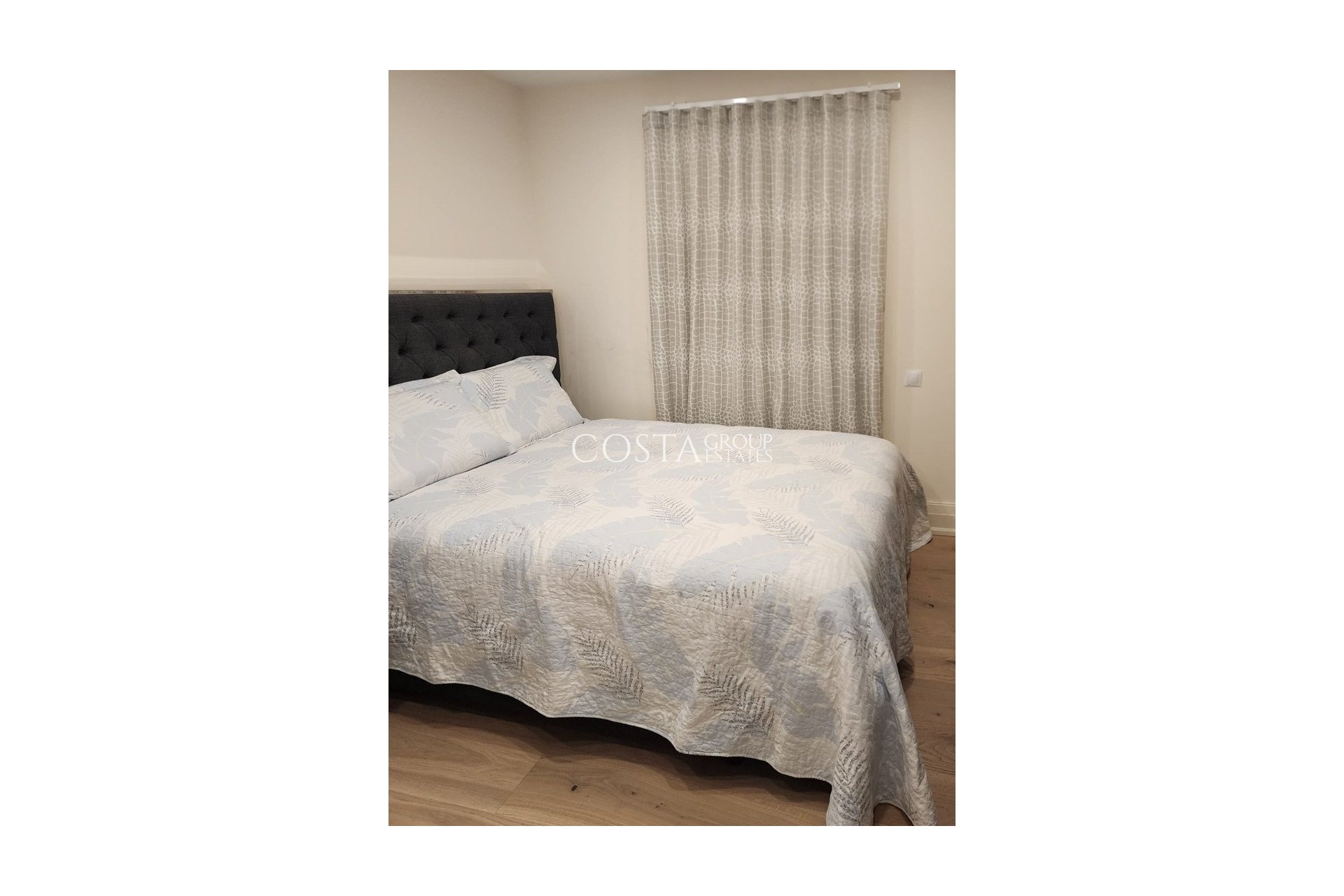 Resale - Villa -
Benitachell - Cumbre Del Sol