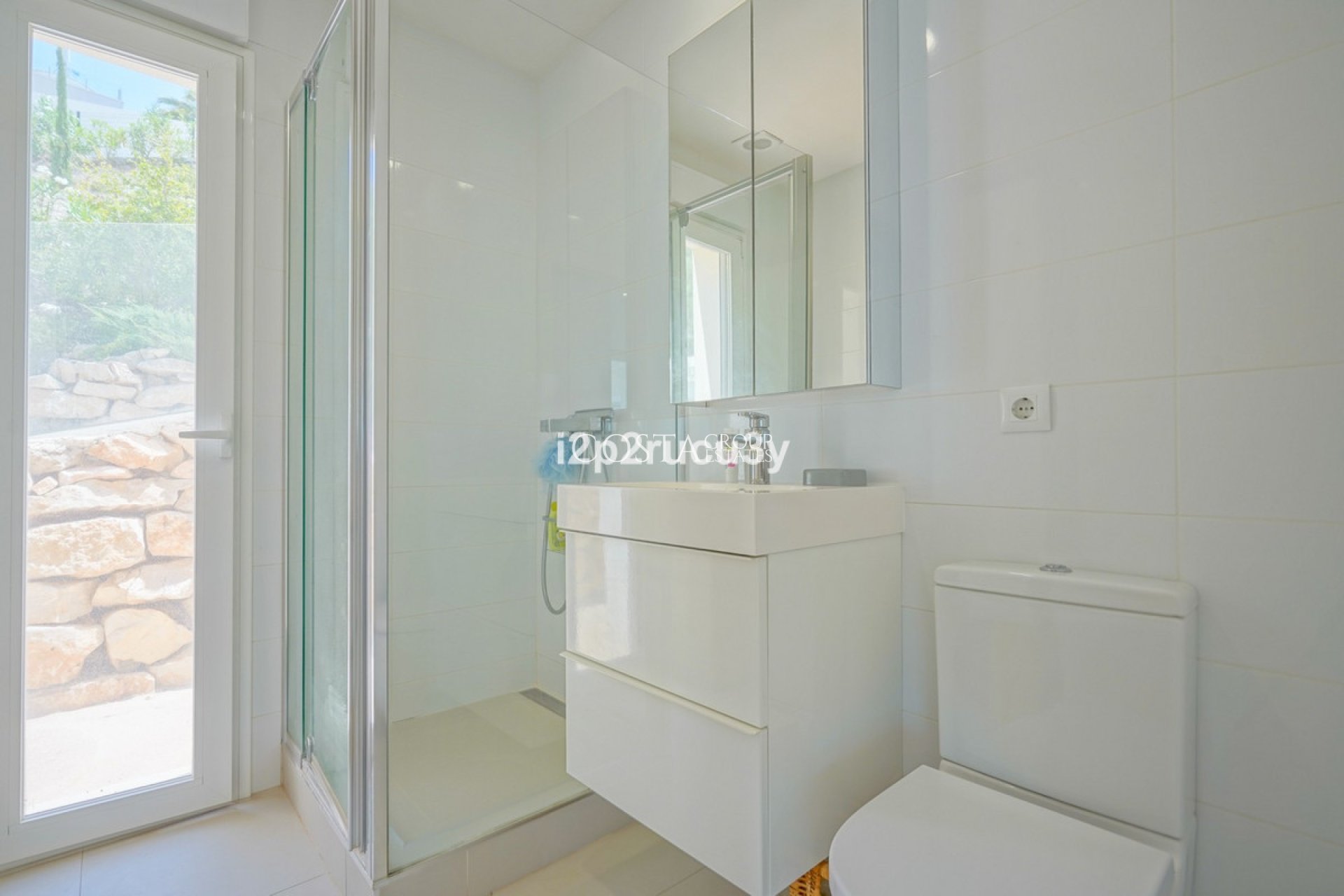 Resale - Villa -
Benitachell - Cumbre Del Sol