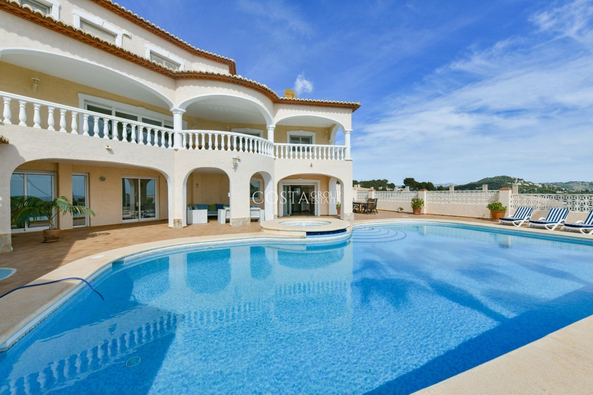 Resale - Villa -
Calpe - Calpe Centro