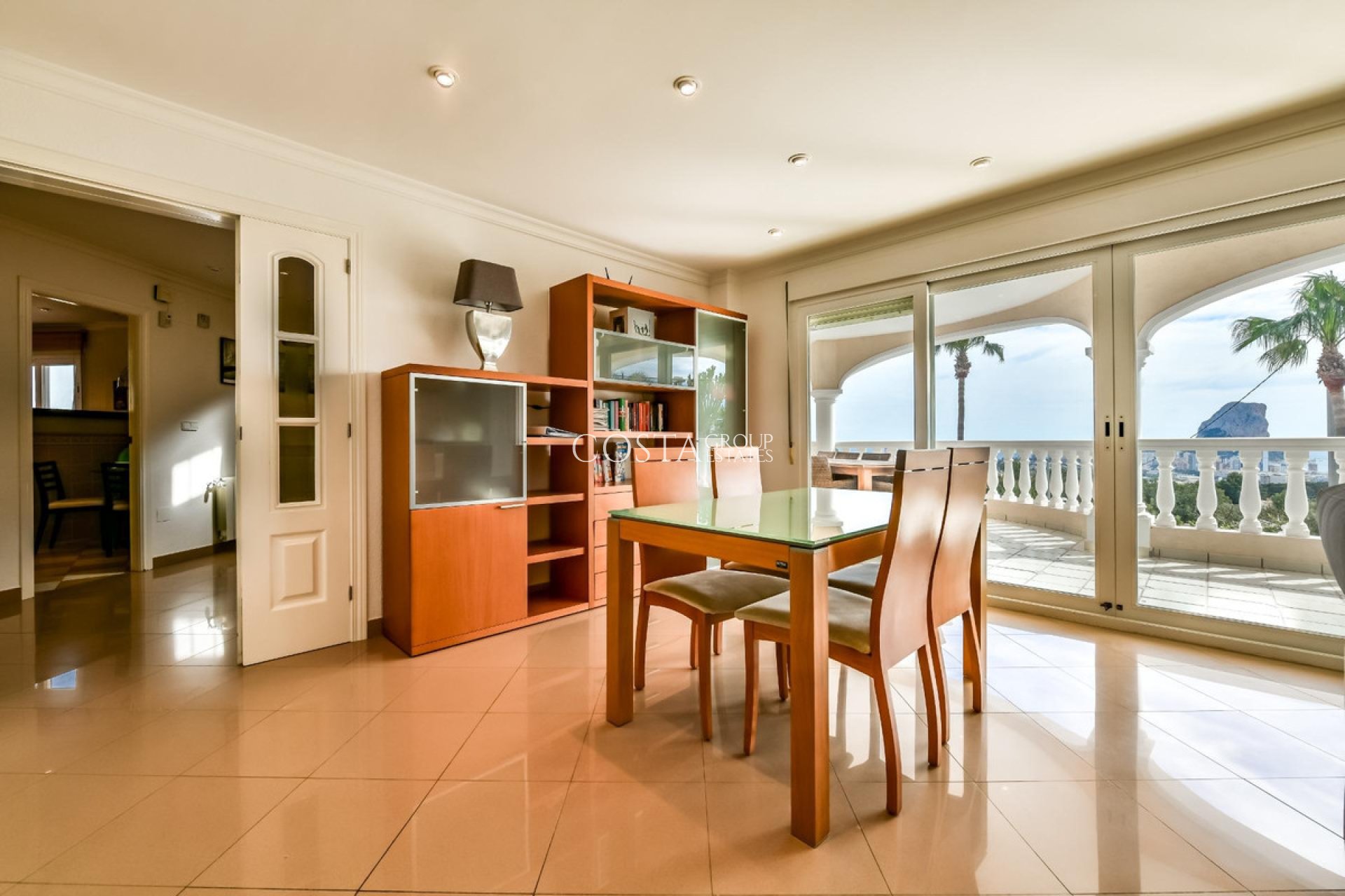Resale - Villa -
Calpe - Calpe Centro