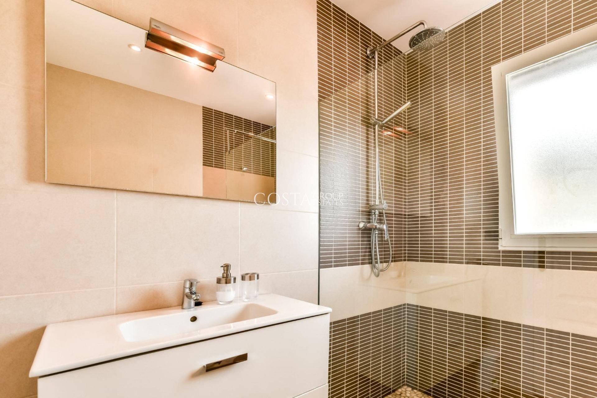Resale - Villa -
Calpe - Calpe Centro