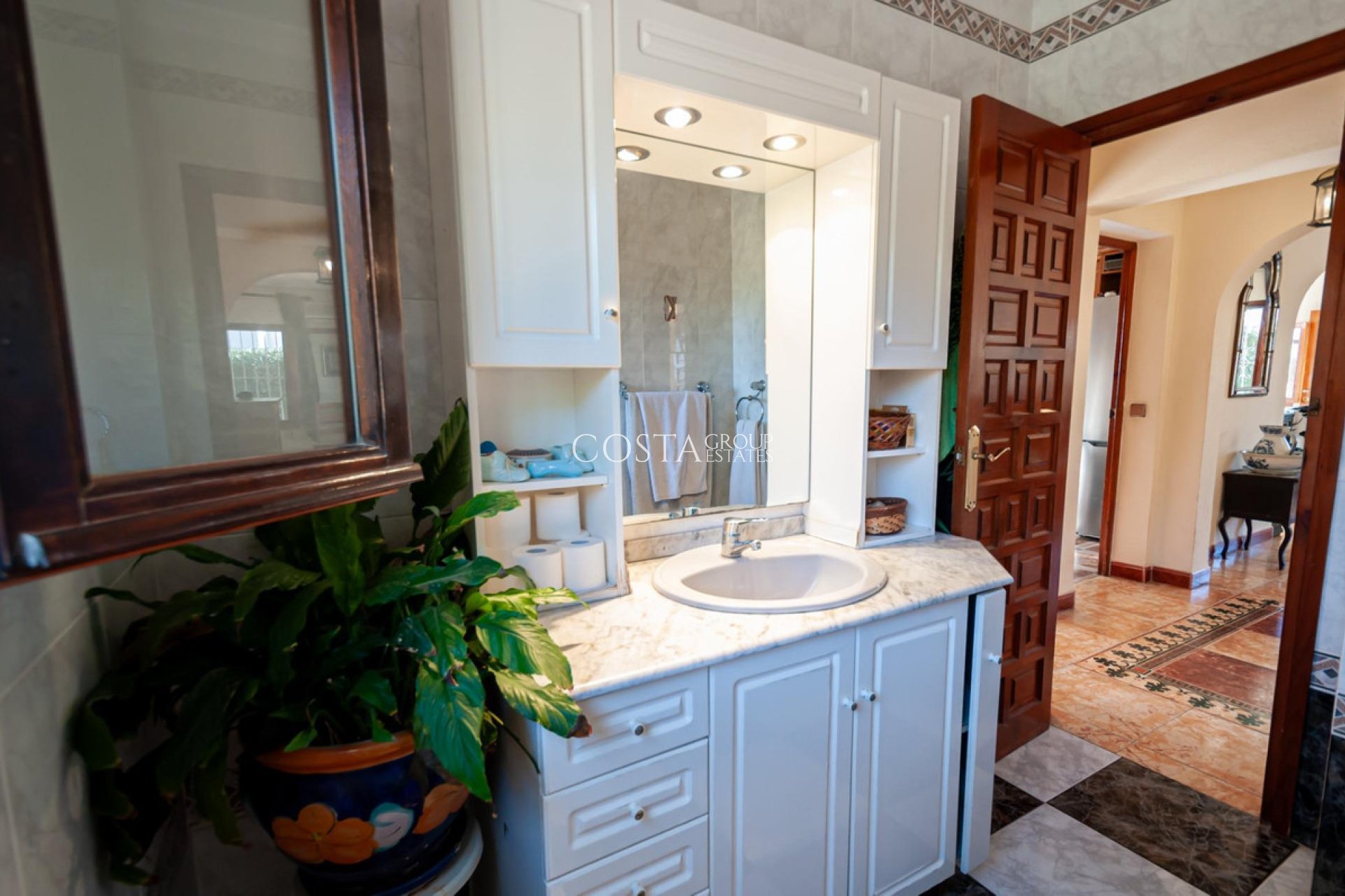 Resale - Villa -
Calpe - Calpe Centro