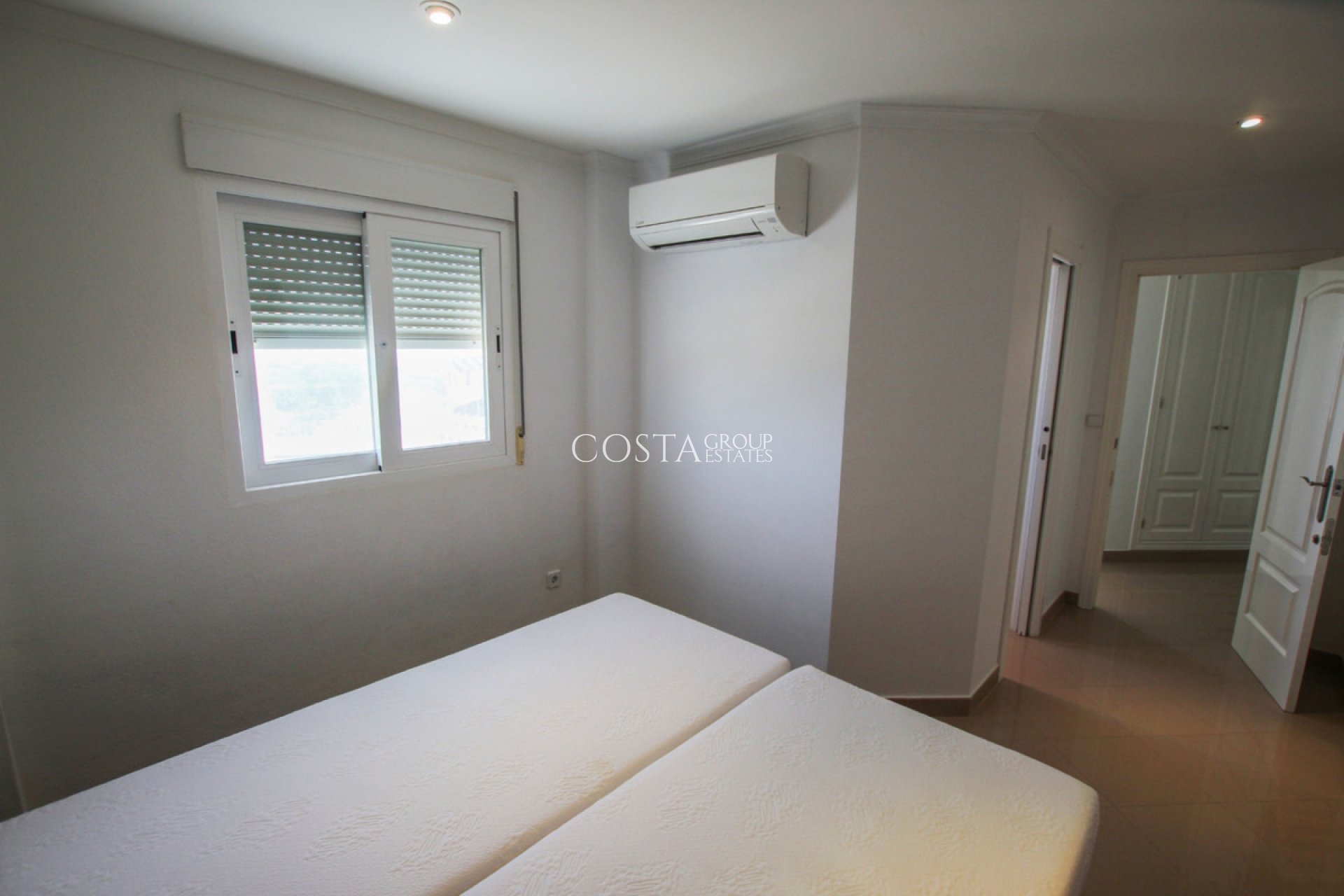Resale - Villa -
Calpe - Calpe Centro