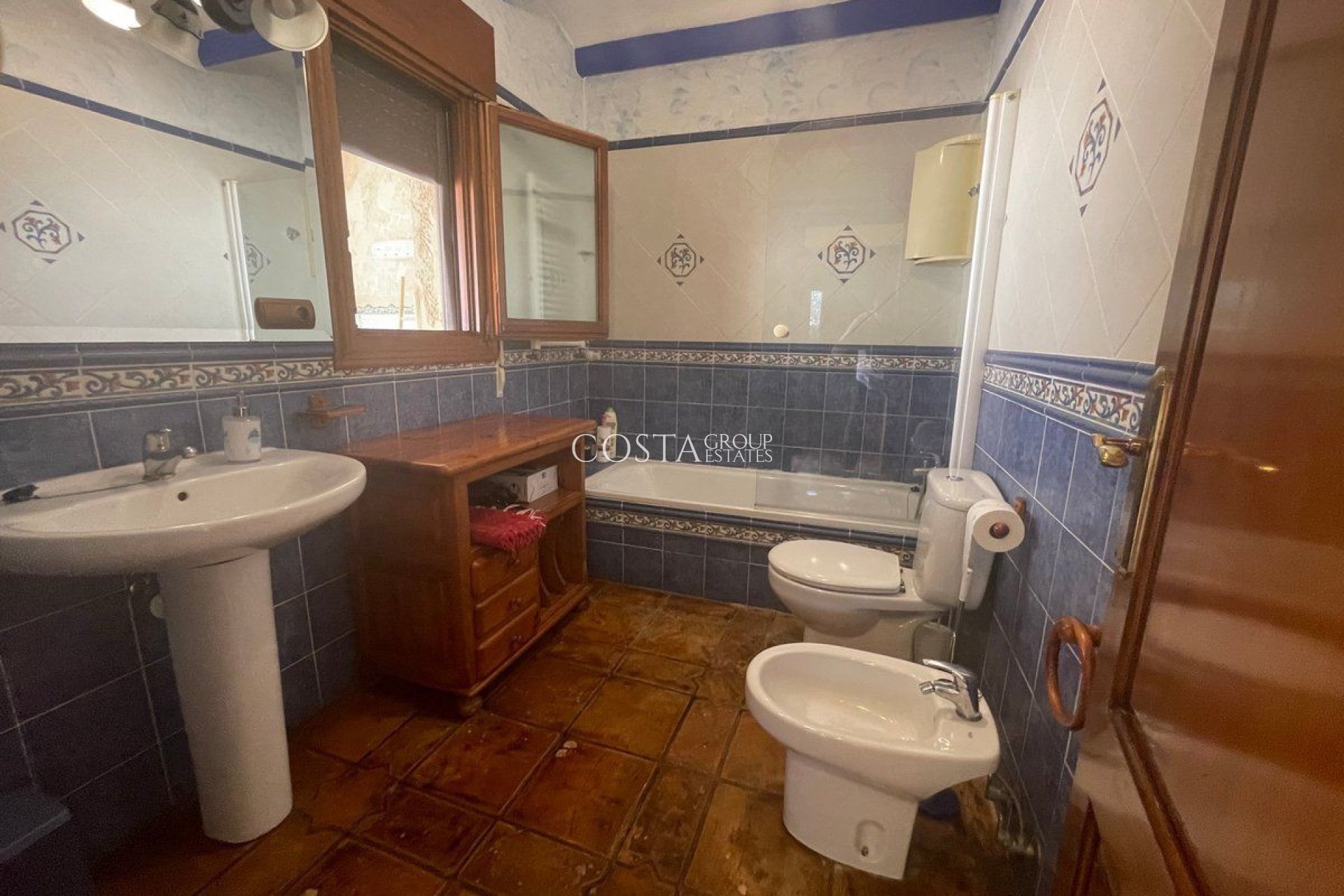 Resale - Villa -
Calpe - Calpe Centro