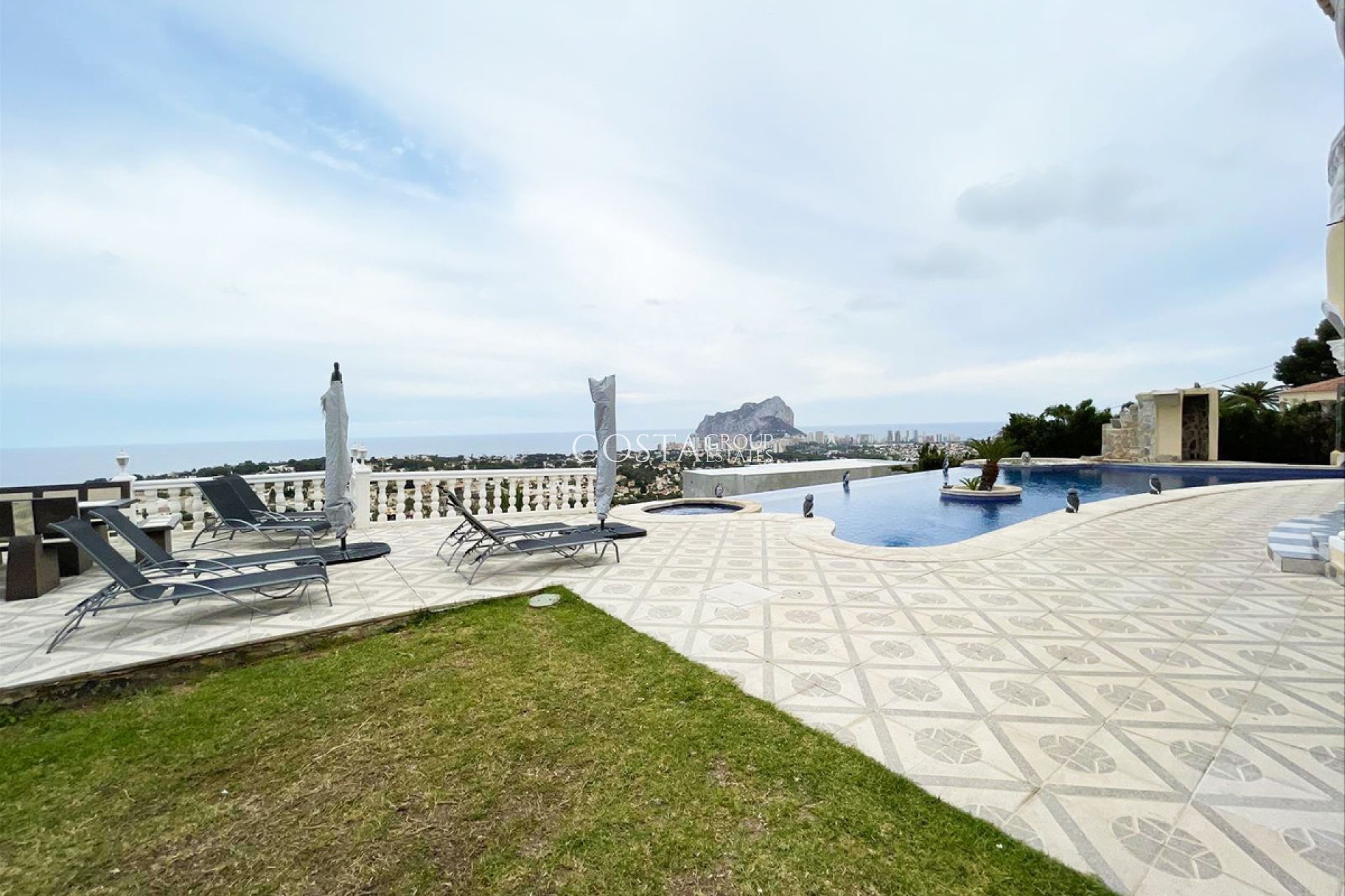 Resale - Villa -
Calpe - Calpe Centro