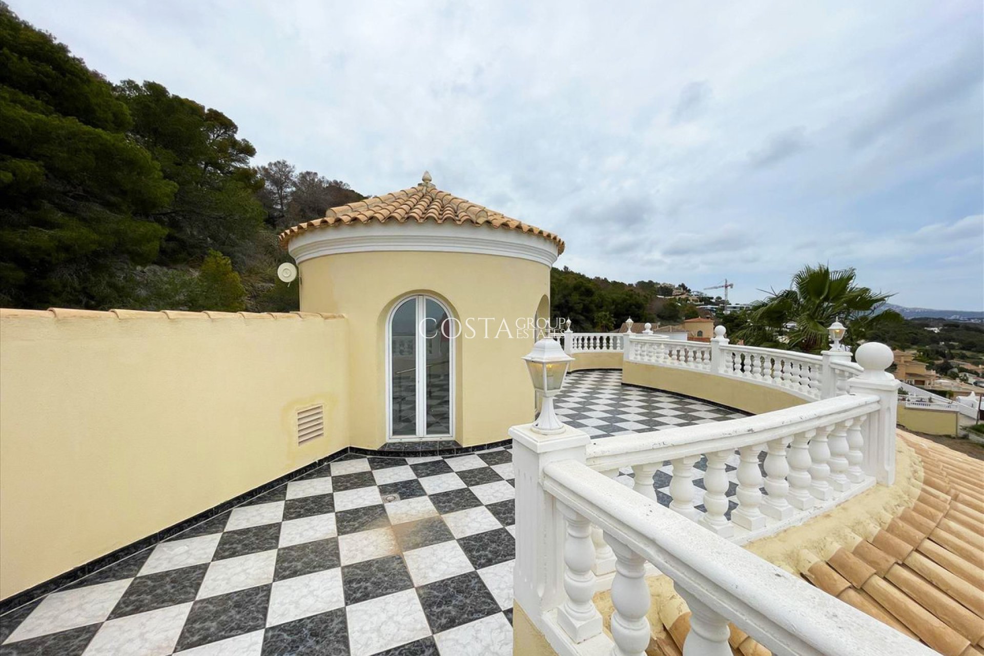 Resale - Villa -
Calpe - Calpe Centro