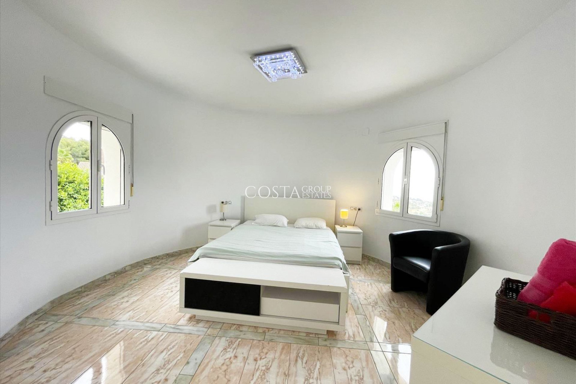 Resale - Villa -
Calpe - Calpe Centro