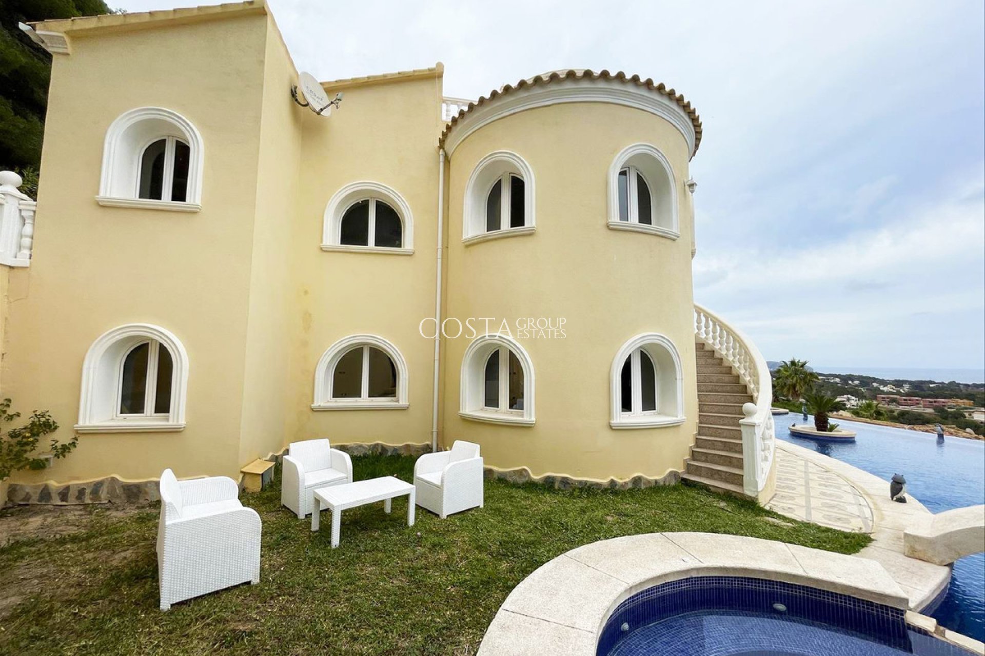Resale - Villa -
Calpe - Calpe Centro