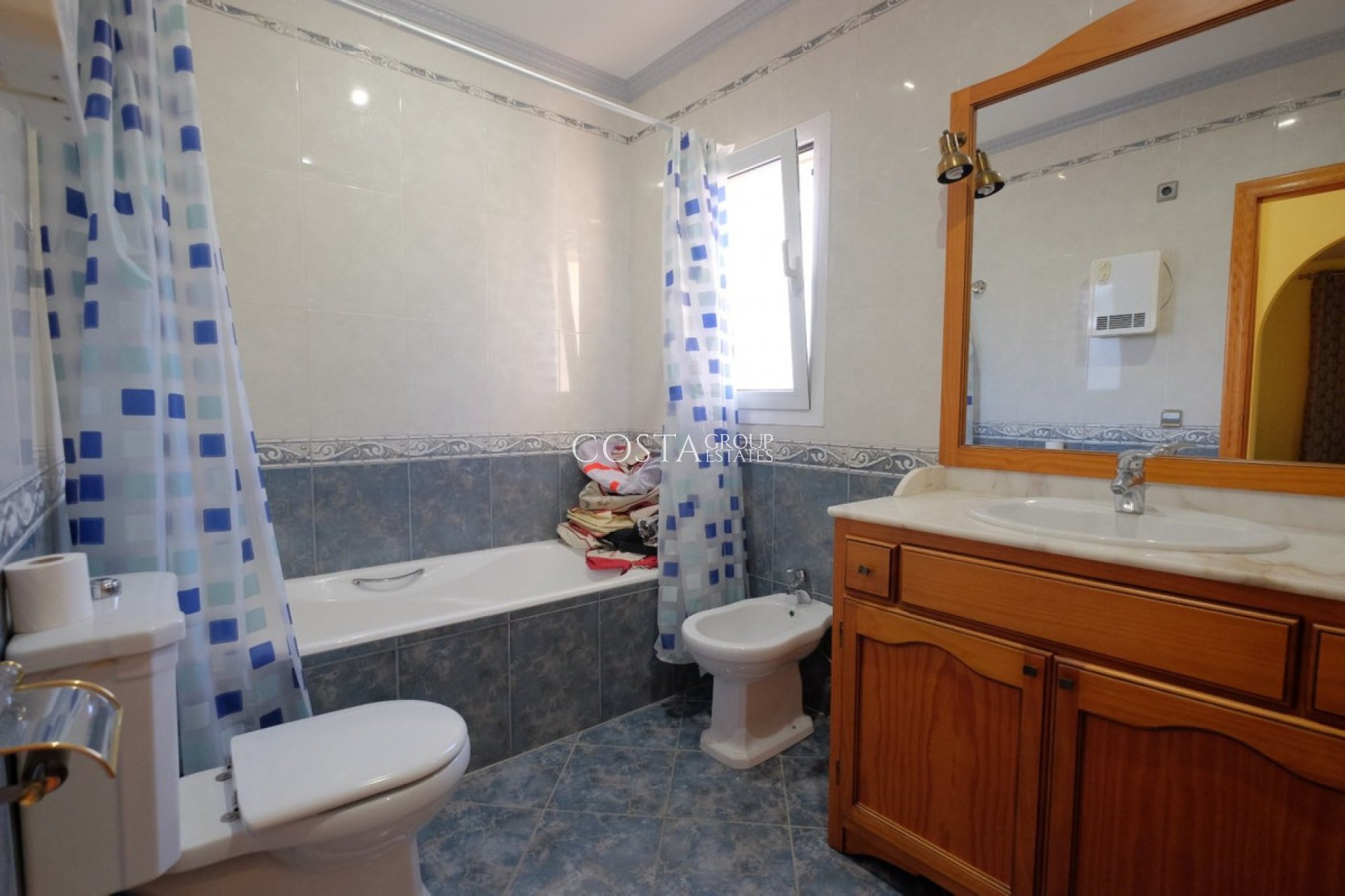 Resale - Villa -
Calpe - Calpe Centro