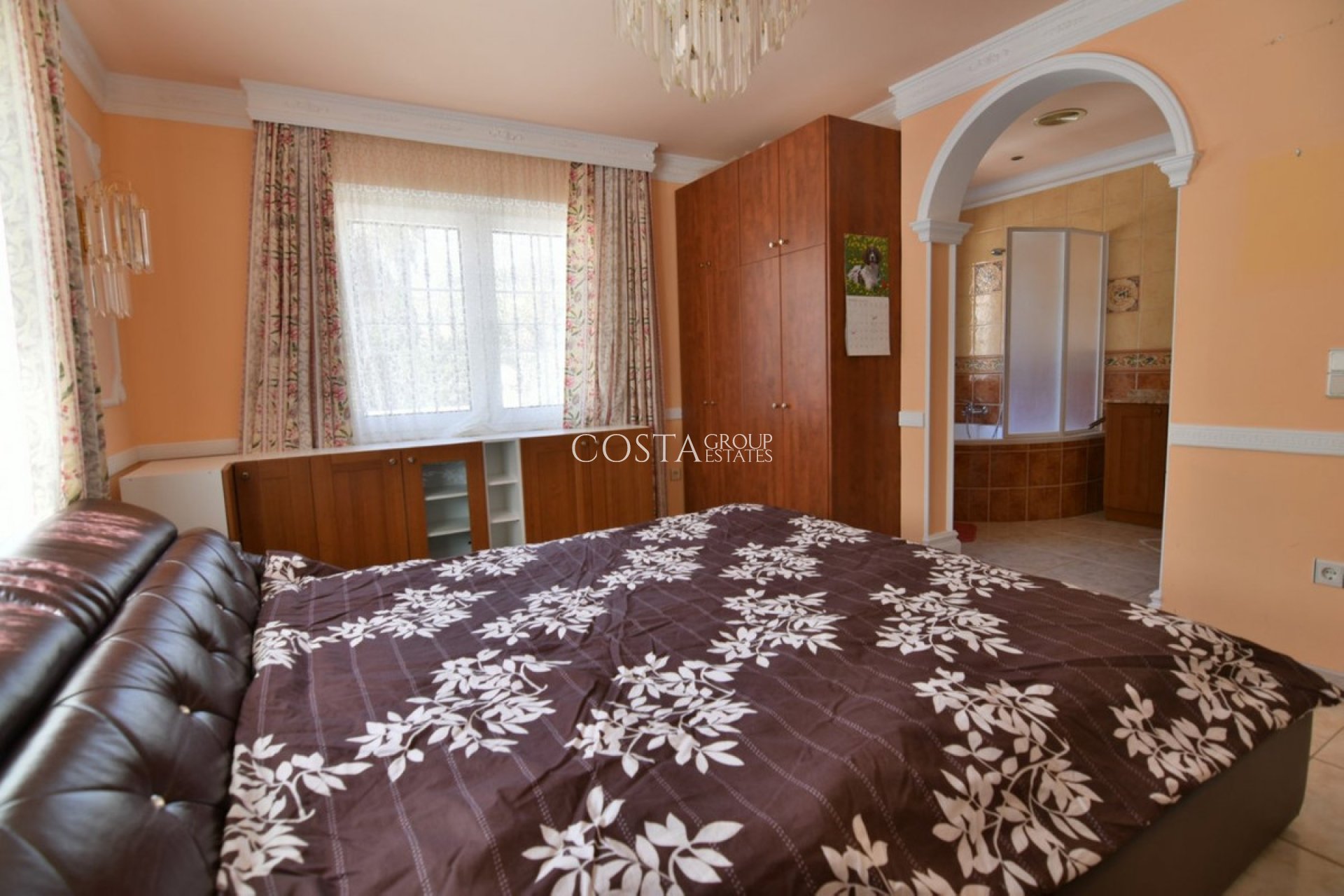 Resale - Villa -
Calpe - Calpe Centro