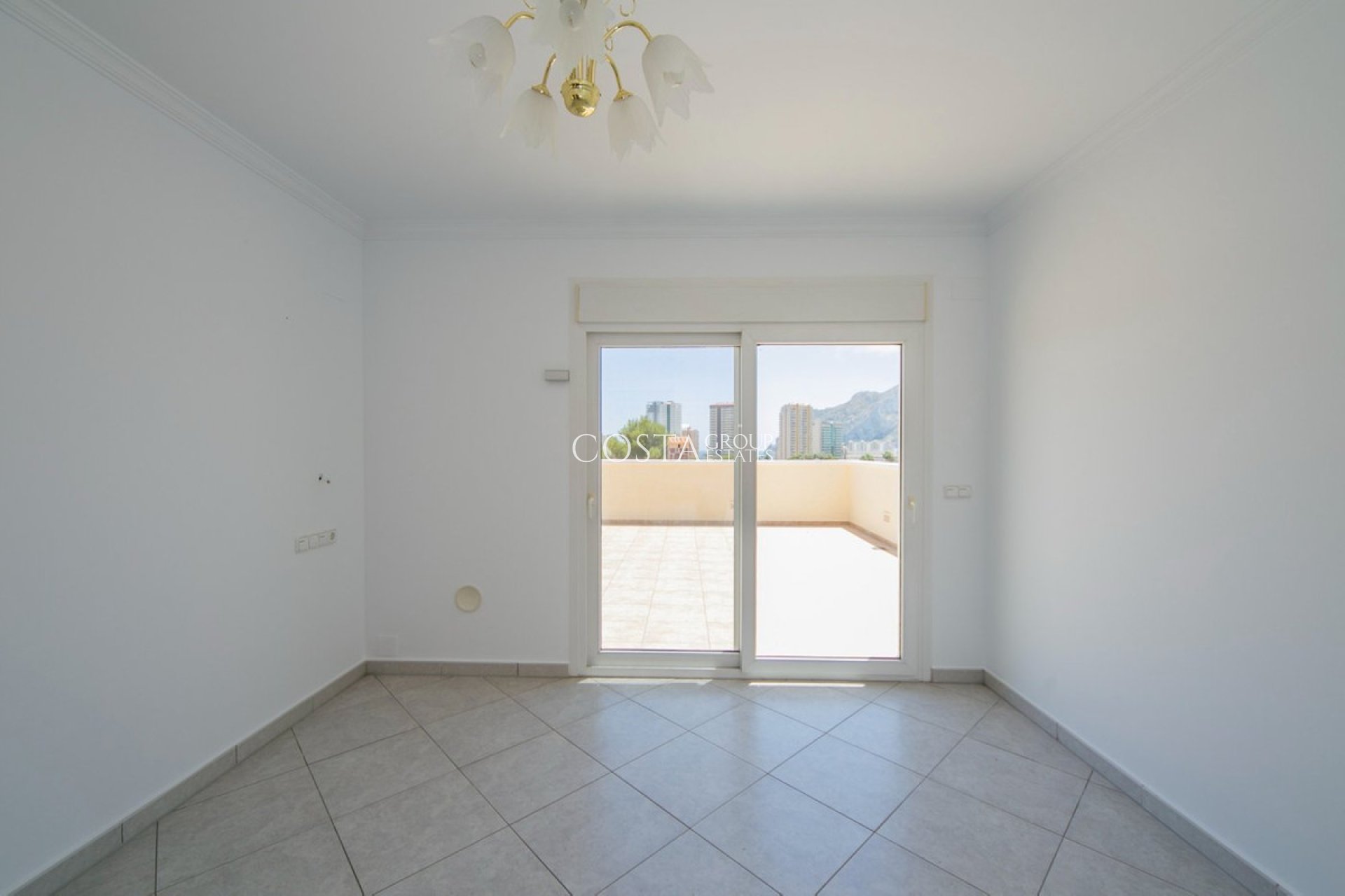 Resale - Villa -
Calpe - Calpe Centro