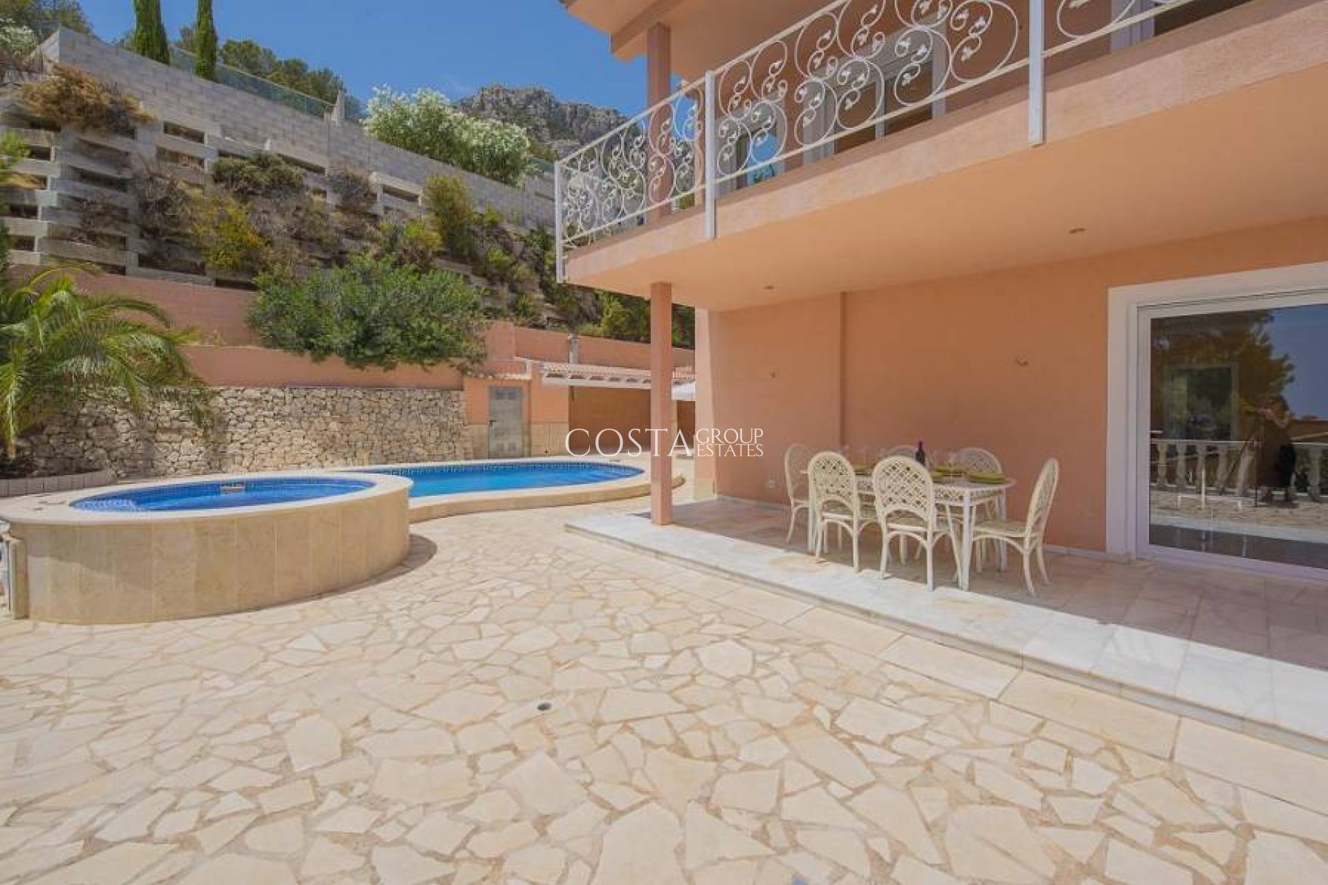 Resale - Villa -
Calpe - Calpe Centro