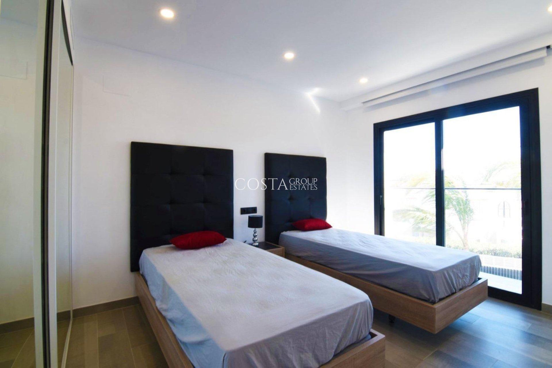 Resale - Villa -
Calpe - Calpe Centro