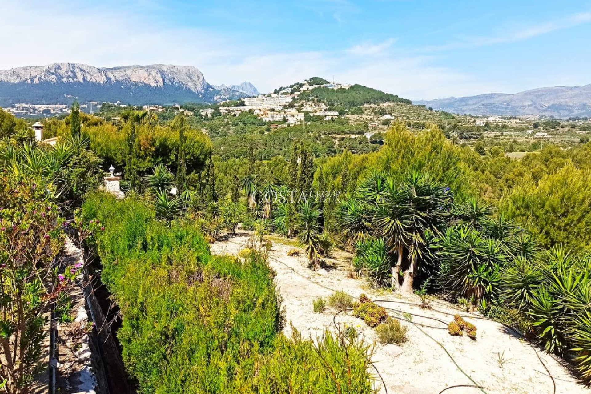 Resale - Villa -
Calpe - Calpe Centro