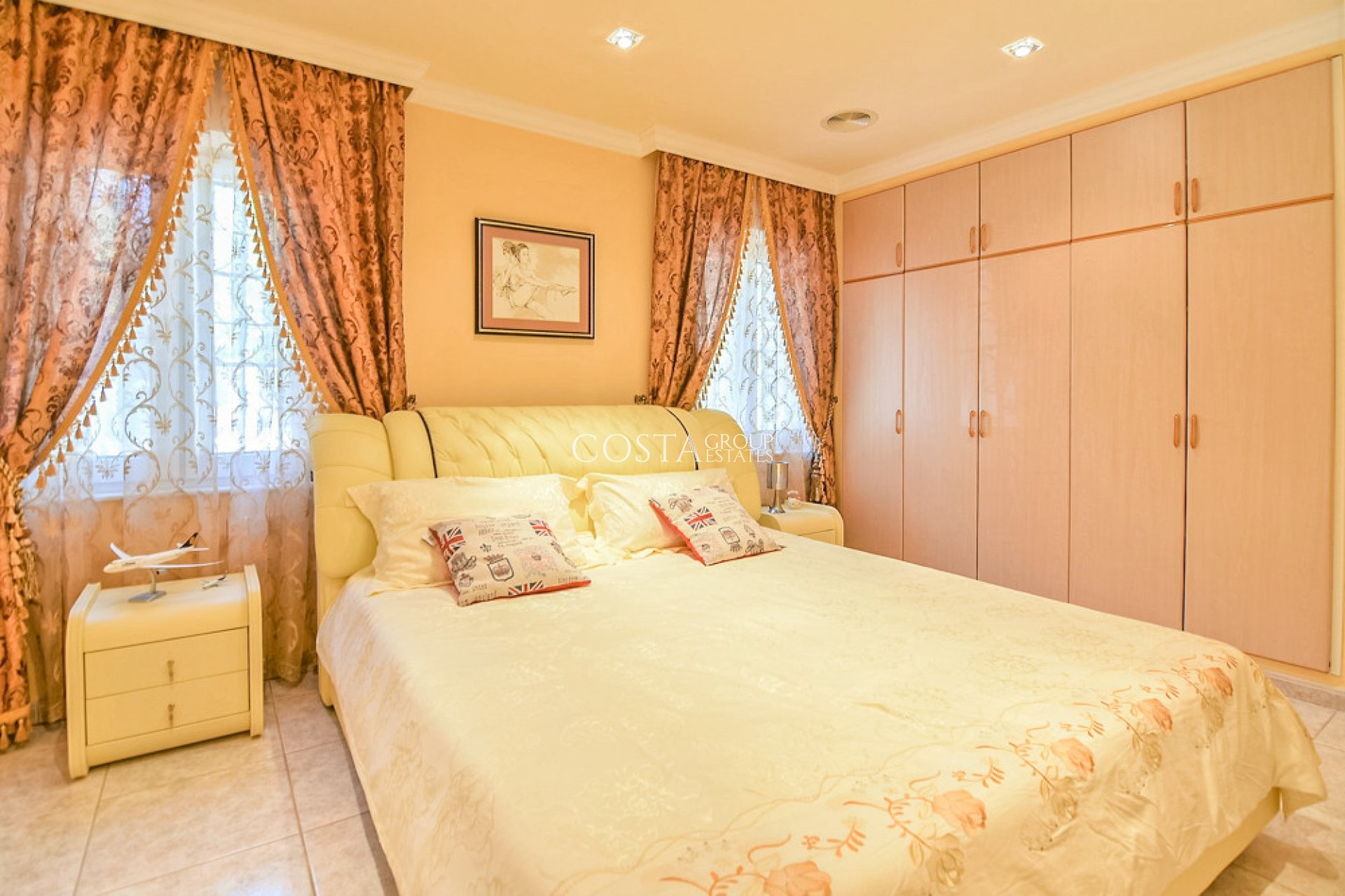 Resale - Villa -
Calpe - Calpe Centro