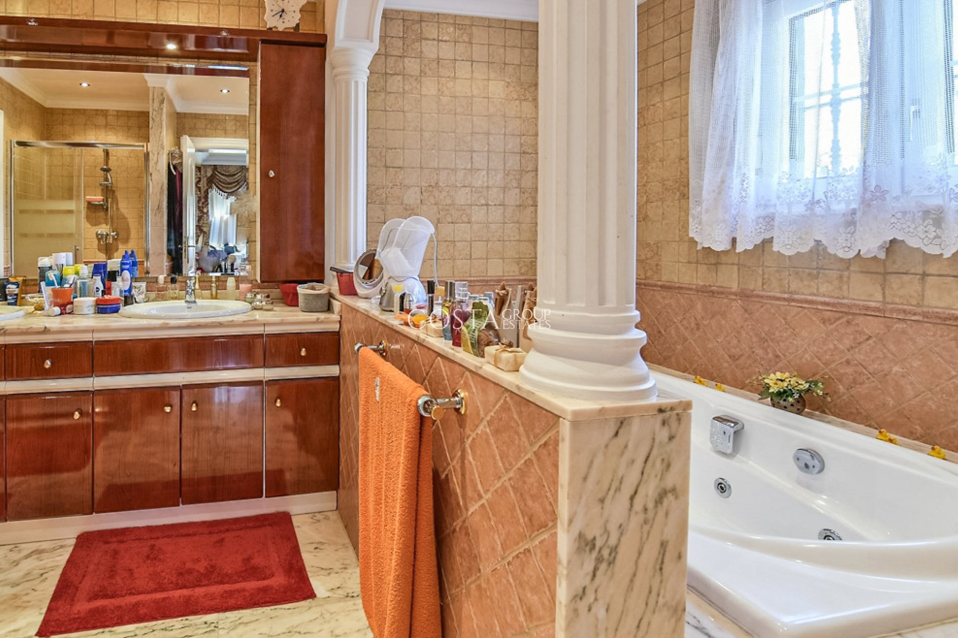 Resale - Villa -
Calpe - Calpe Centro