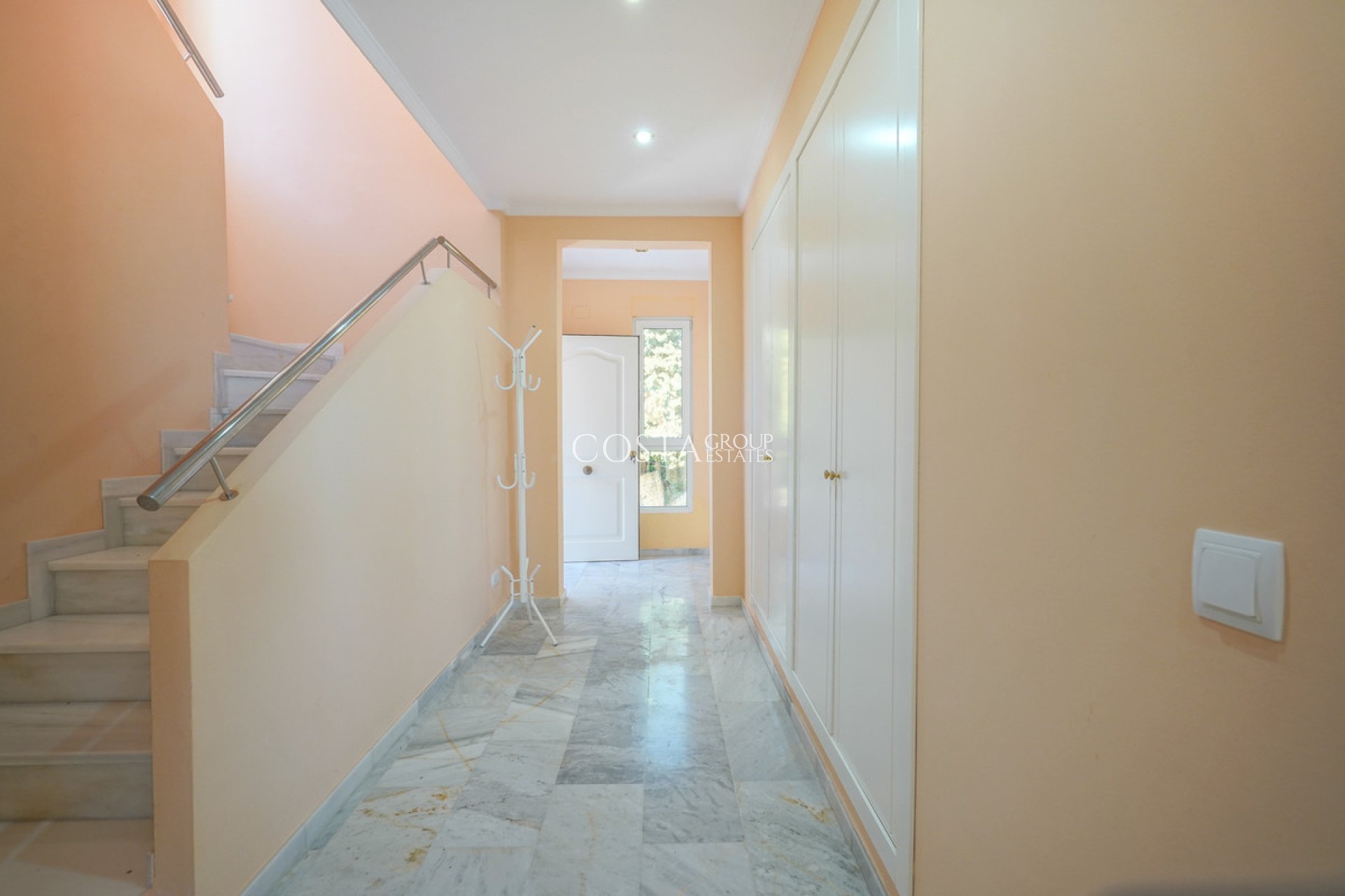 Resale - Villa -
Calpe - Calpe Centro
