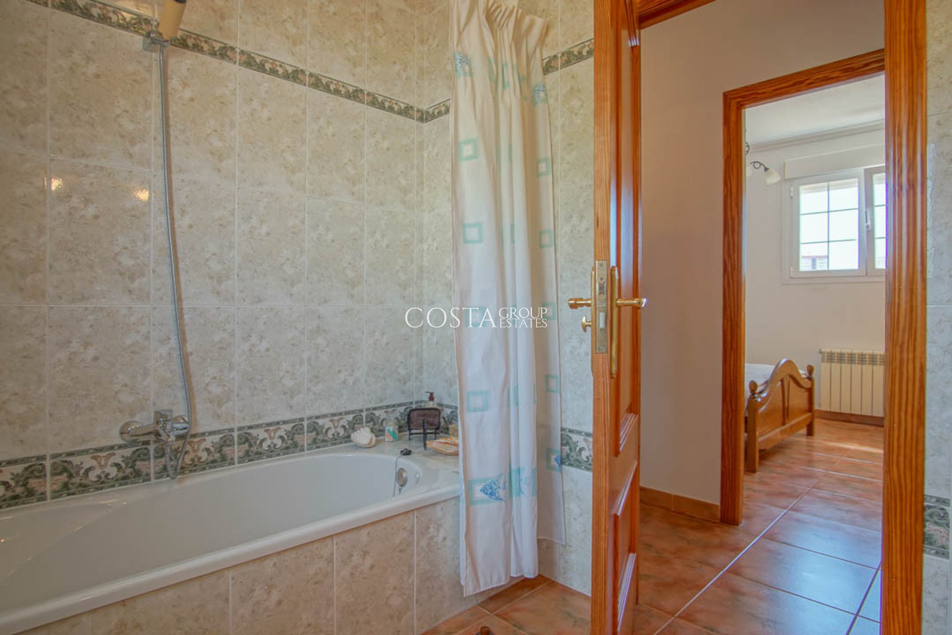 Resale - Villa -
Calpe - Calpe Centro