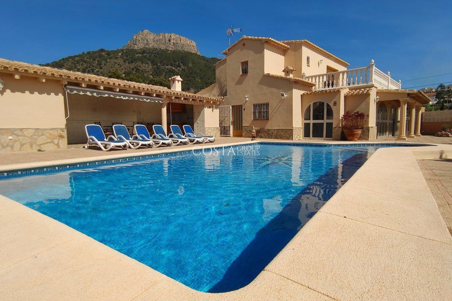 Resale - Villa -
Calpe - Calpe Centro