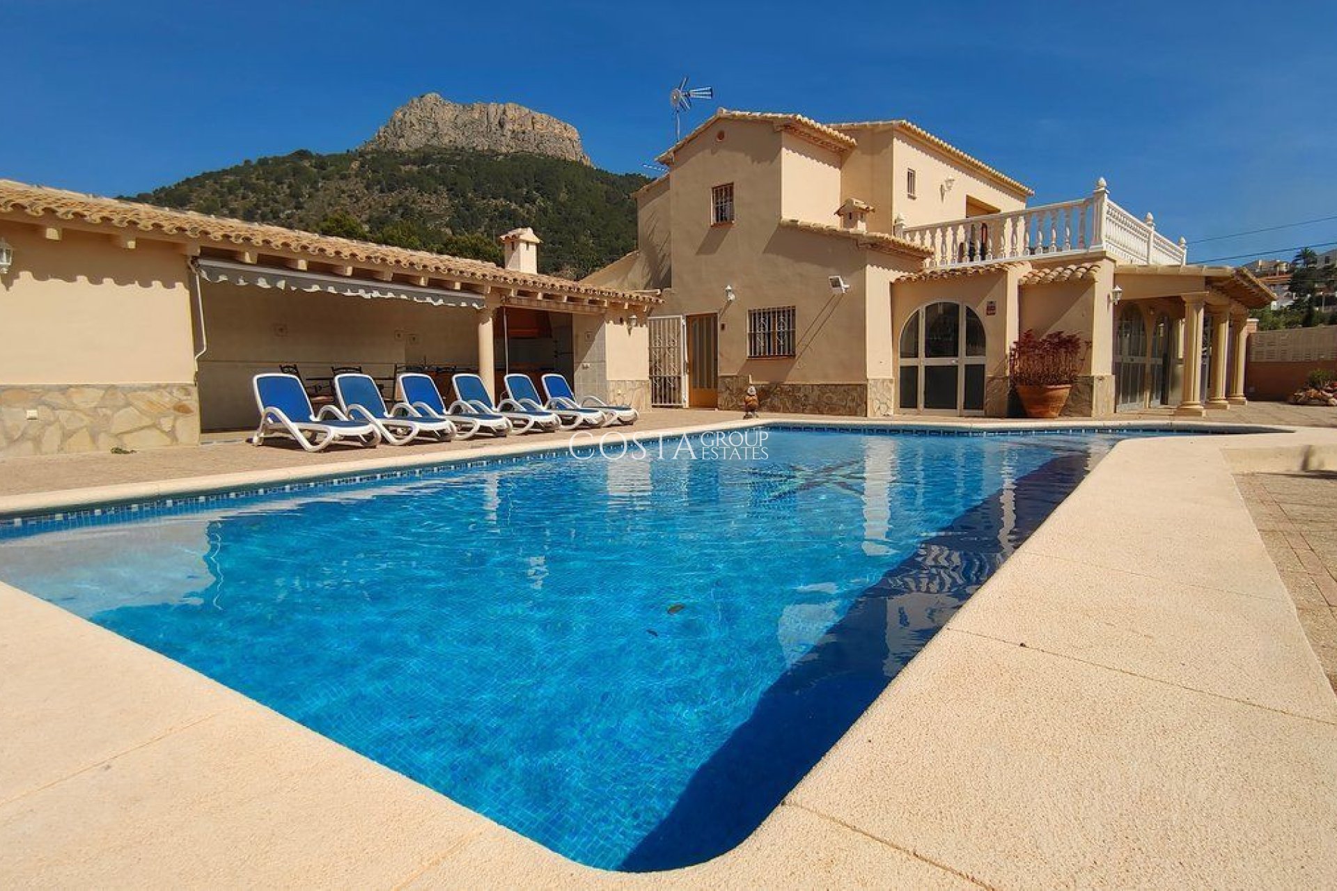 Resale - Villa -
Calpe - Calpe Centro